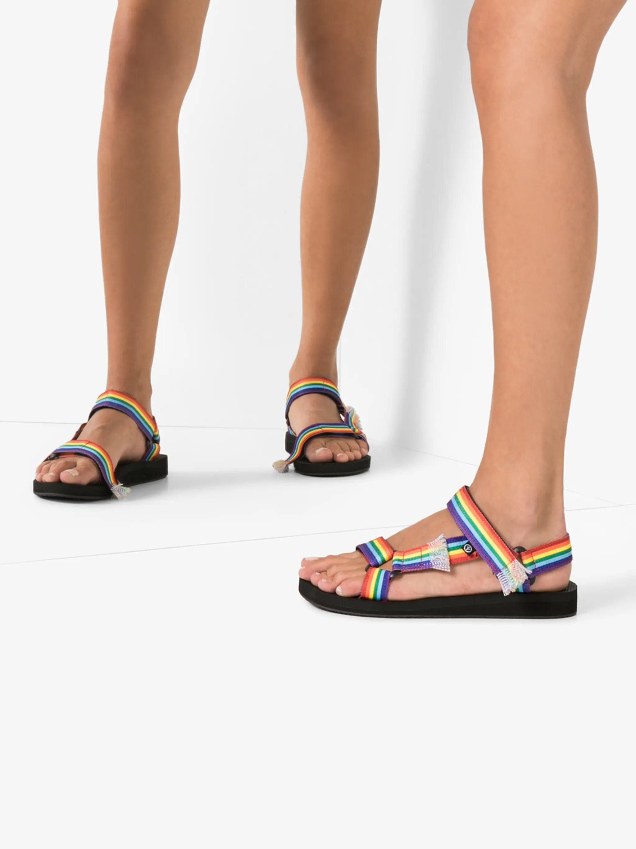 Arizona Love Rainbow Trekky ribbon sandals