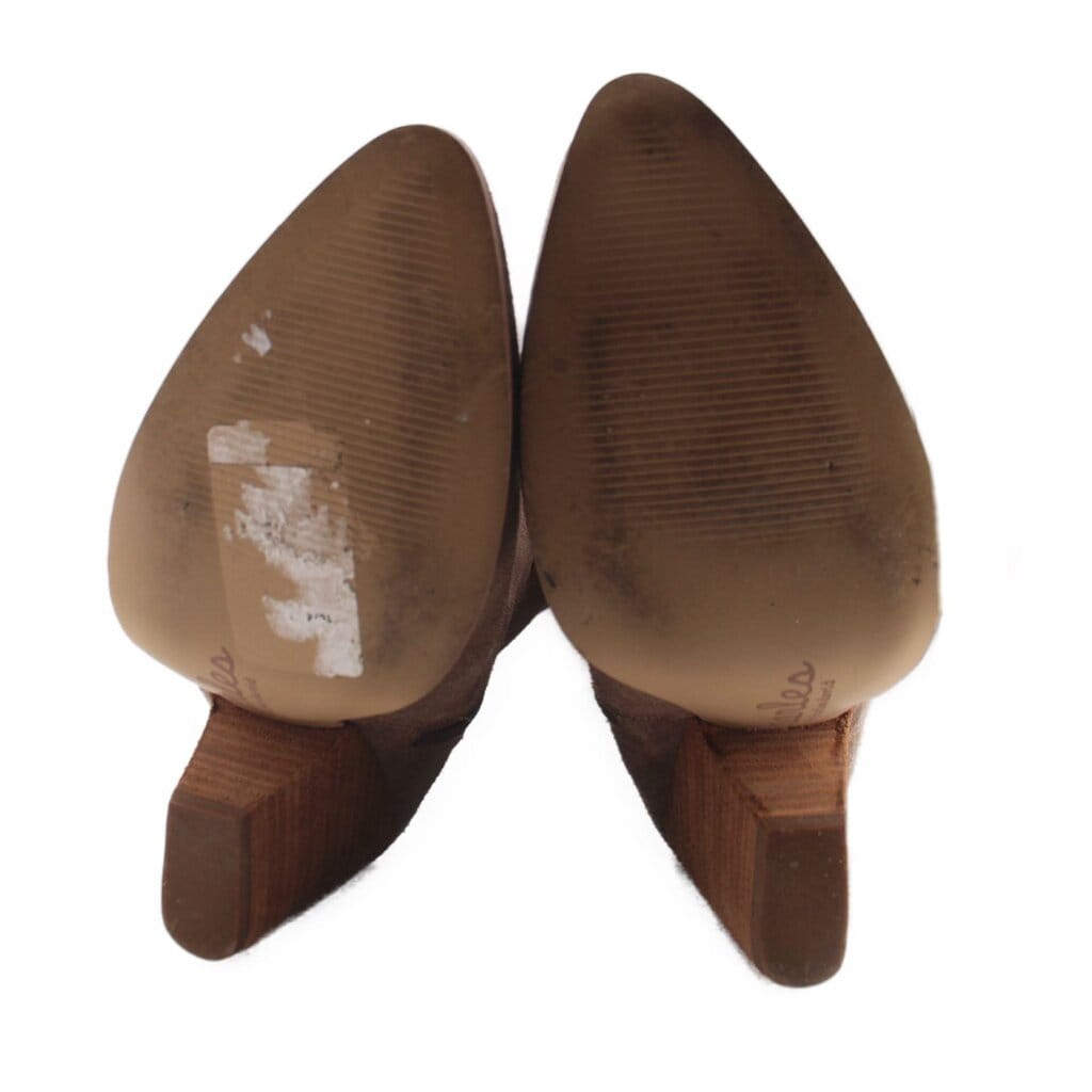 Charles SUEDE BOOTS TAN 7.5 US