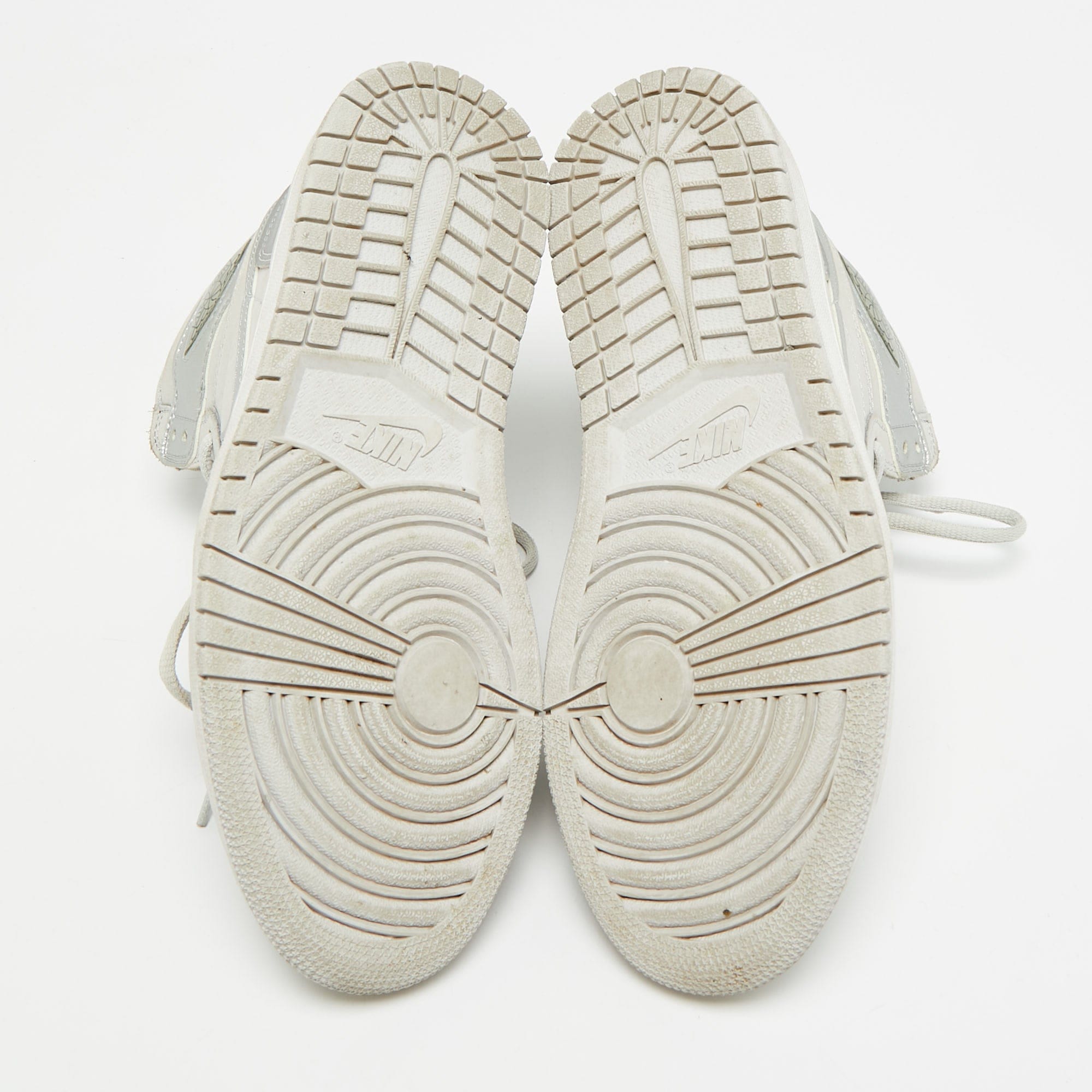 Air Jordans 1Retro Co.jp Neutral