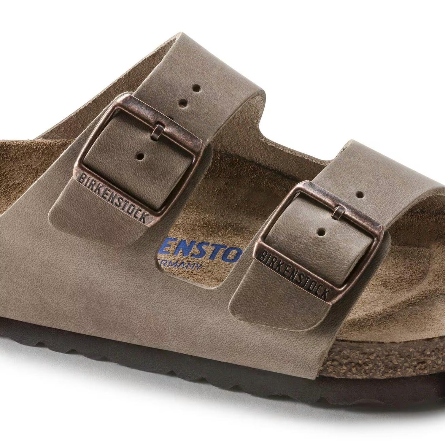 SOFT Unisex Arizona Soft Footbed Two Strap Sandal In Tabacco Brown