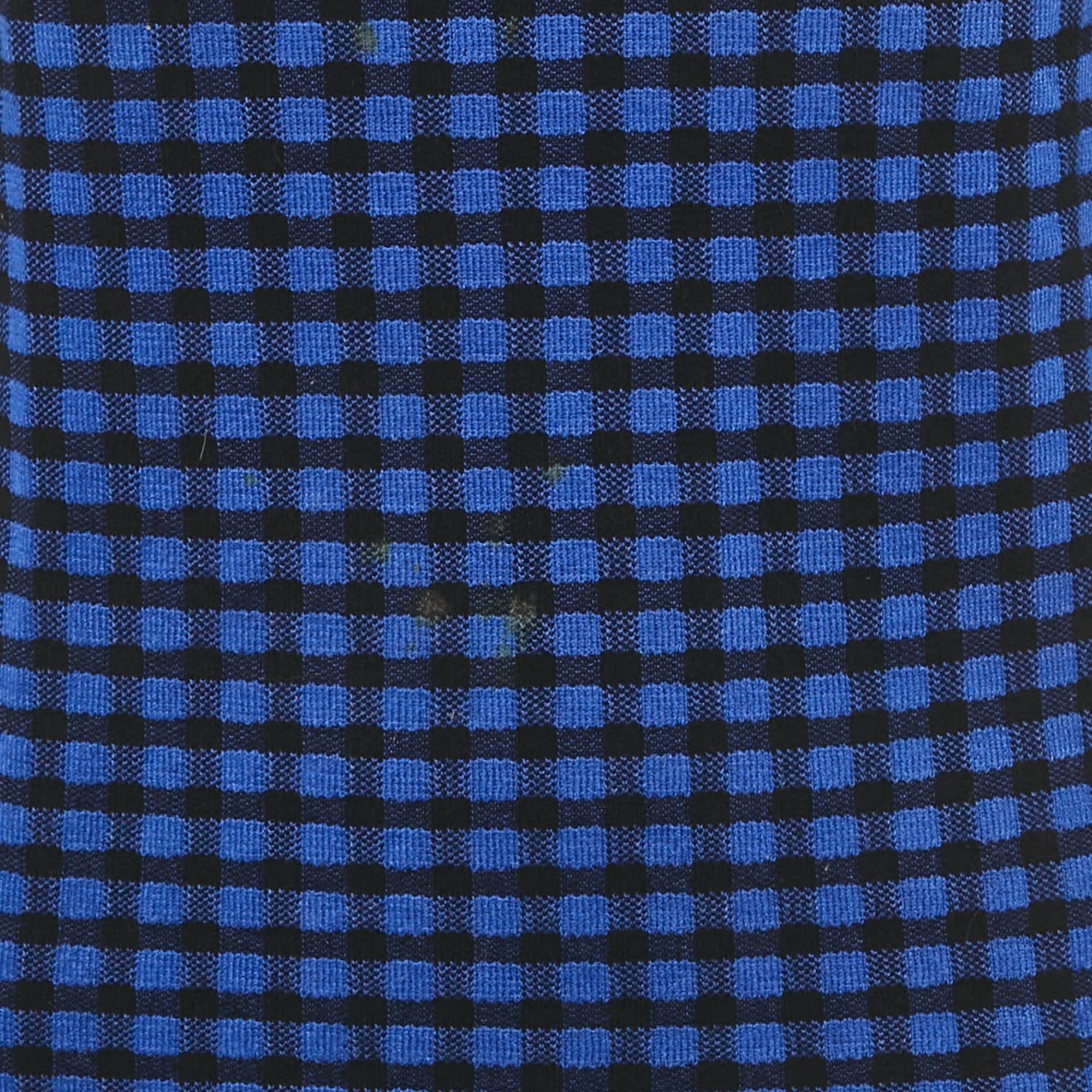 Blue Checks Stretch Knit Round Neck Top