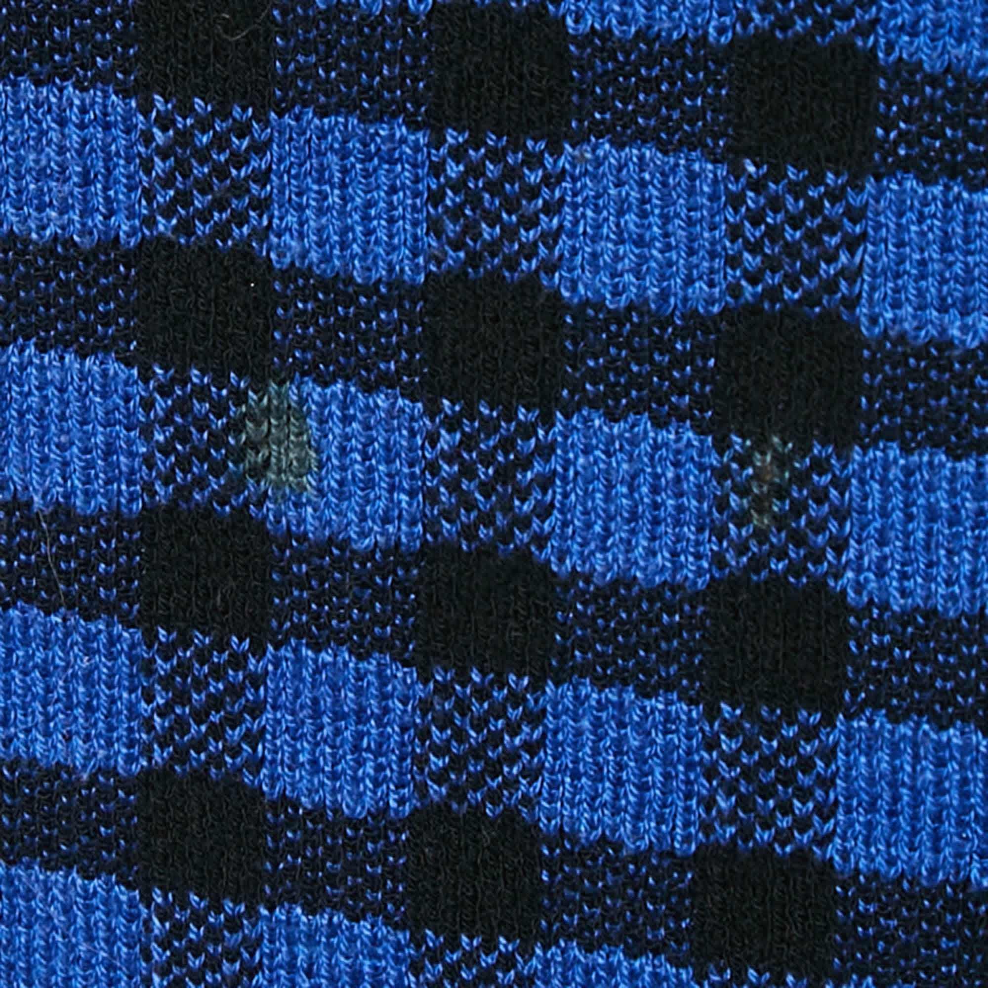 Blue Checks Stretch Knit Round Neck Top