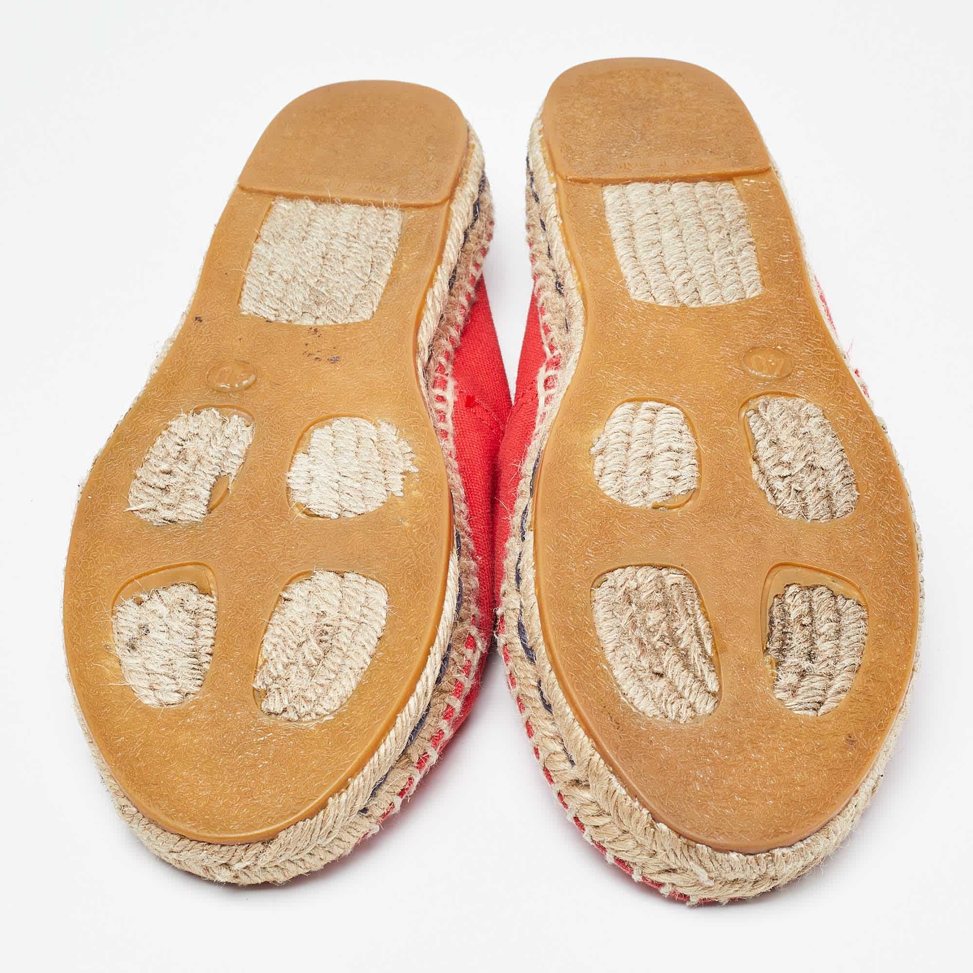 Ch Carolina Herrera Red Canvas Espadrille Flats