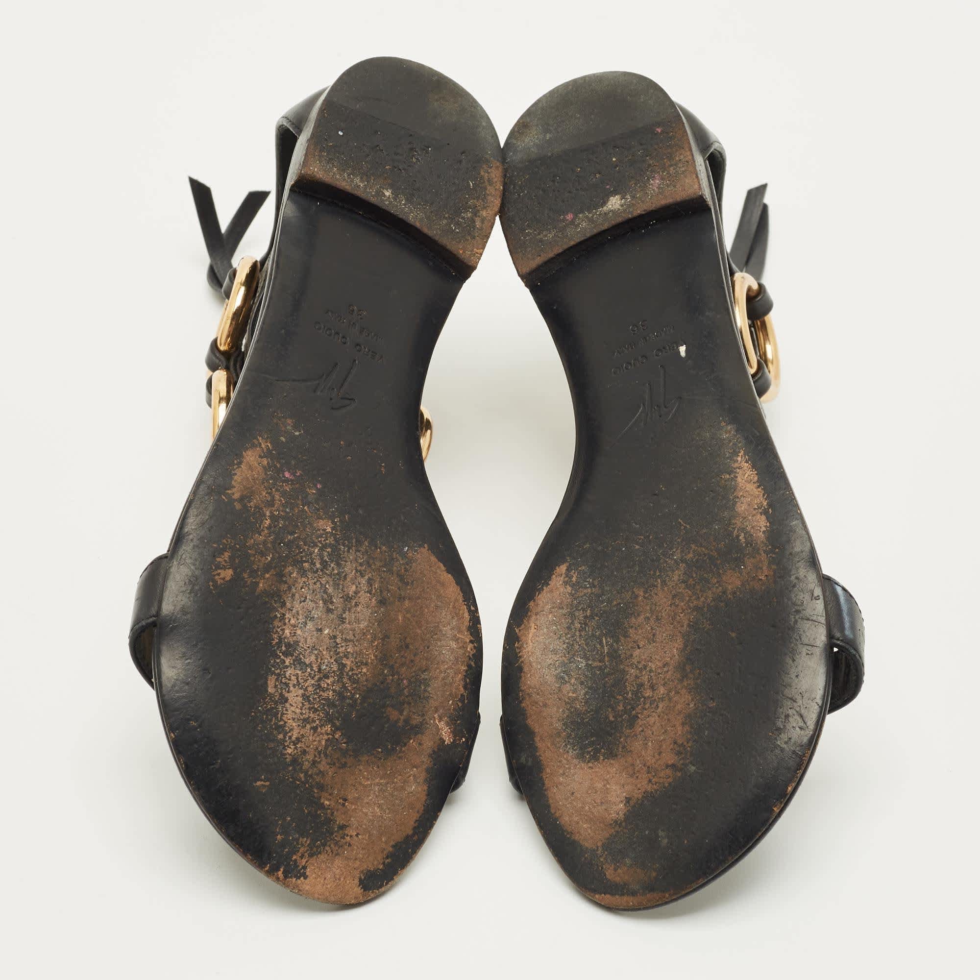 And Size 36 Black Leather And Metal T Strap Flat Sandals