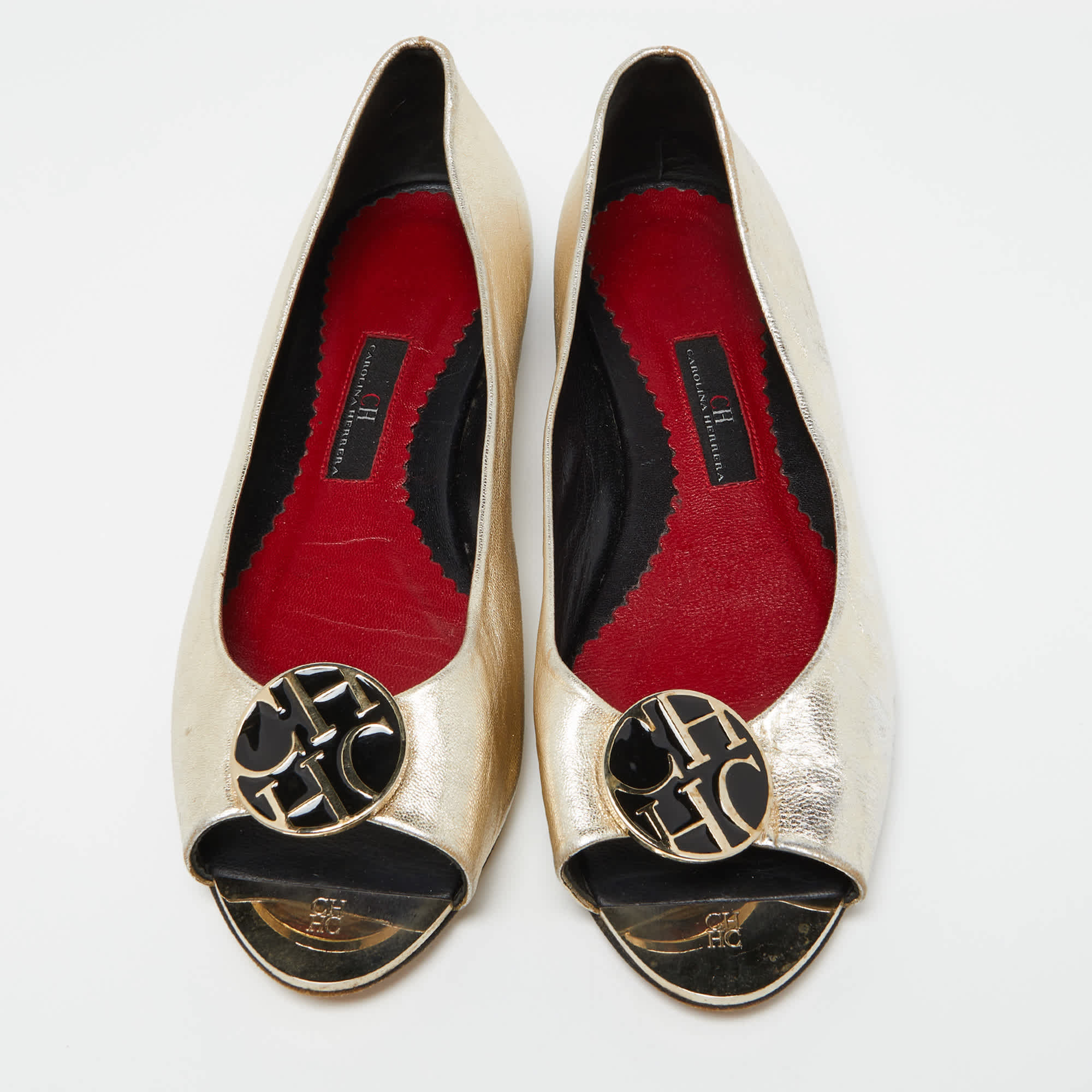 Ch Carolina Herrera Gold Leather Logo Peep - Toe Ballet Flats