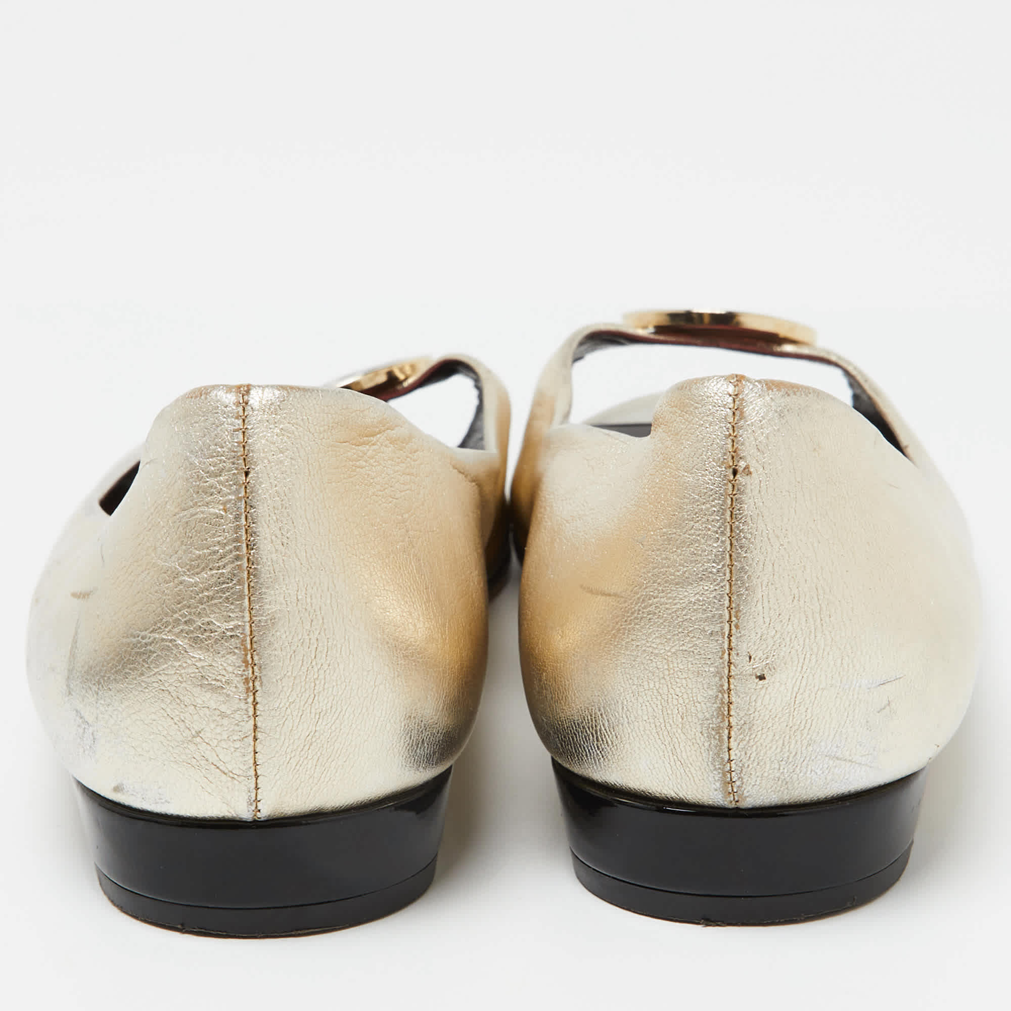 Ch Carolina Herrera Gold Leather Logo Peep - Toe Ballet Flats