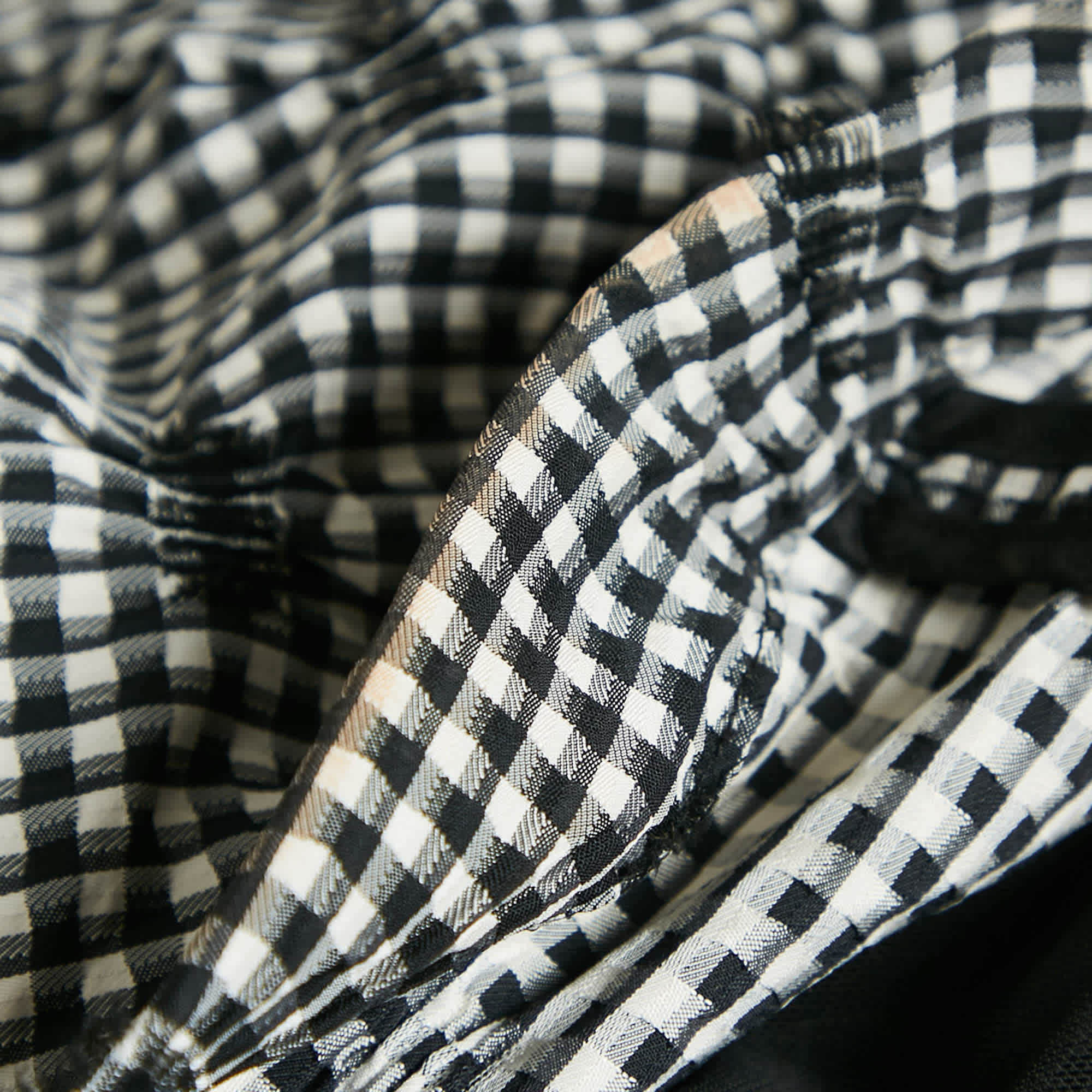 WHITE* Black/white Gingham Crepe Pleated Corset Top