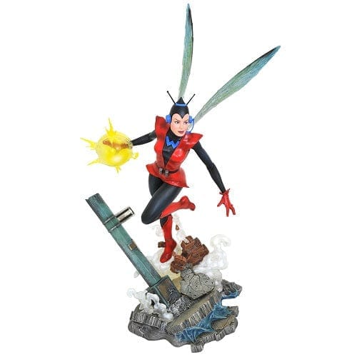 Diamond Select Marvel Gallery Comic Wasp PVC Statue