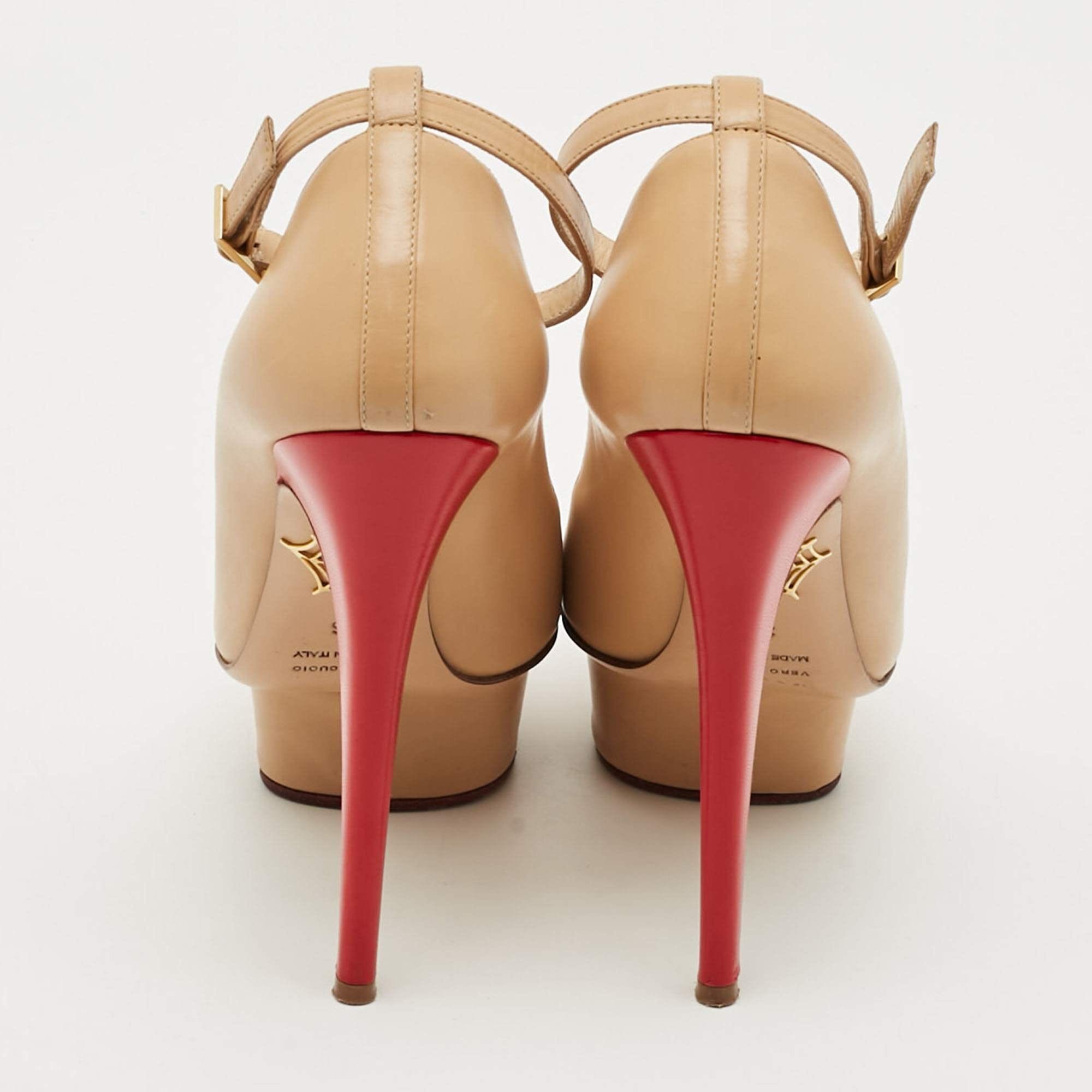 Charlotte Olympia Kiss Me Dolores!