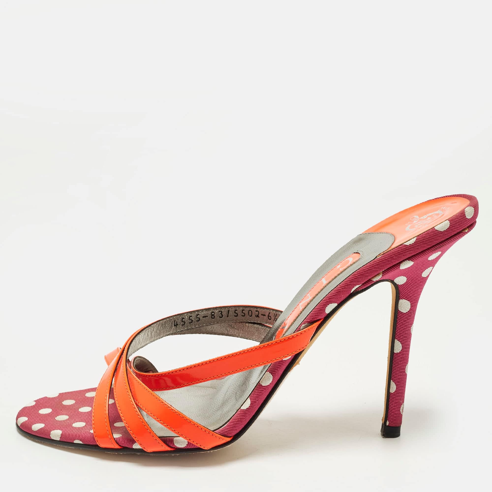 CROSS Size 39.5 Red Patent Leather Criss - Cross Strap Slide Sandals