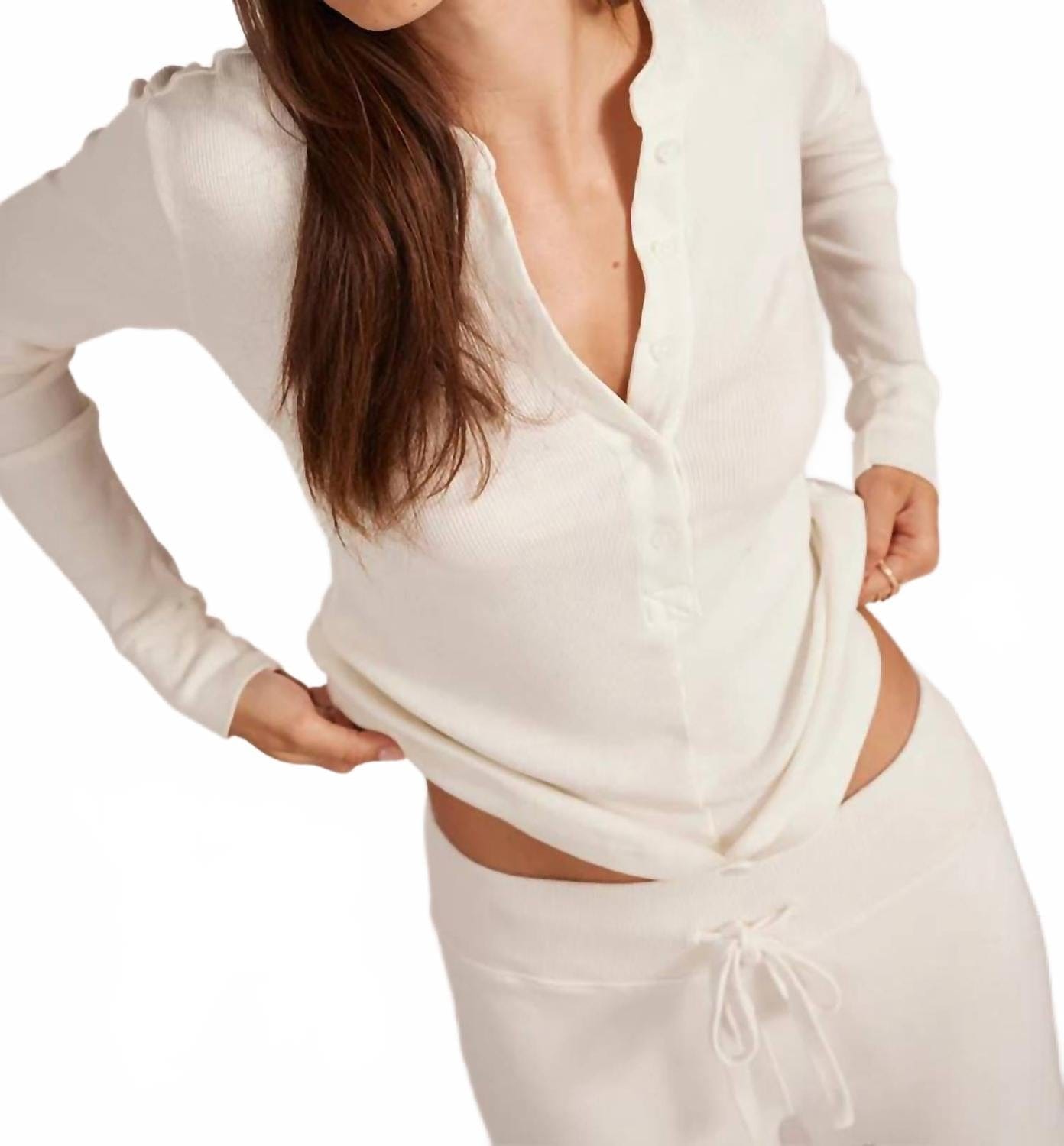 Pearl Skinny Mixed Rib Henley In Faded Pearl
