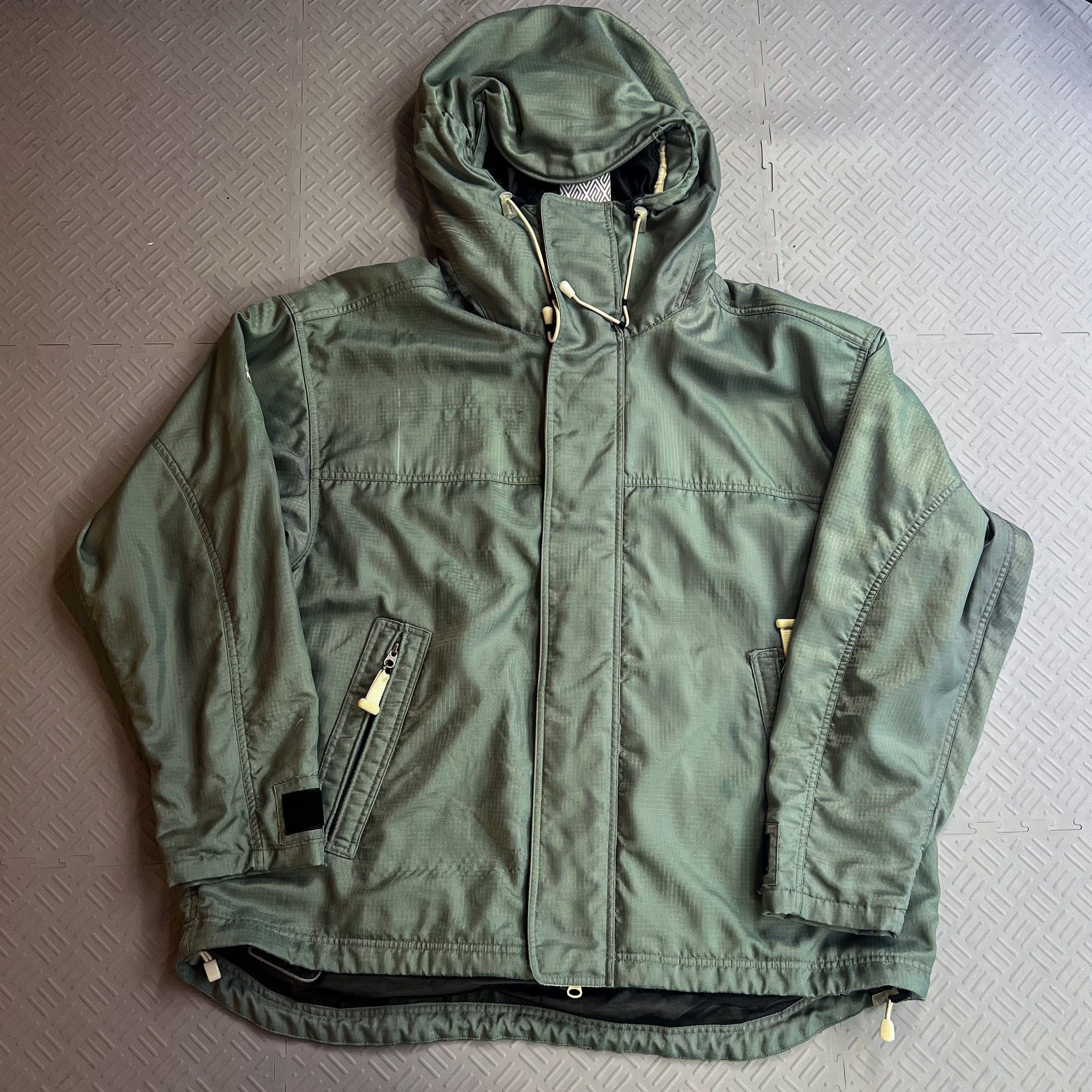 Nike ACG Vintage 2000's Nike ACG Windbreaker Jacket (XL)