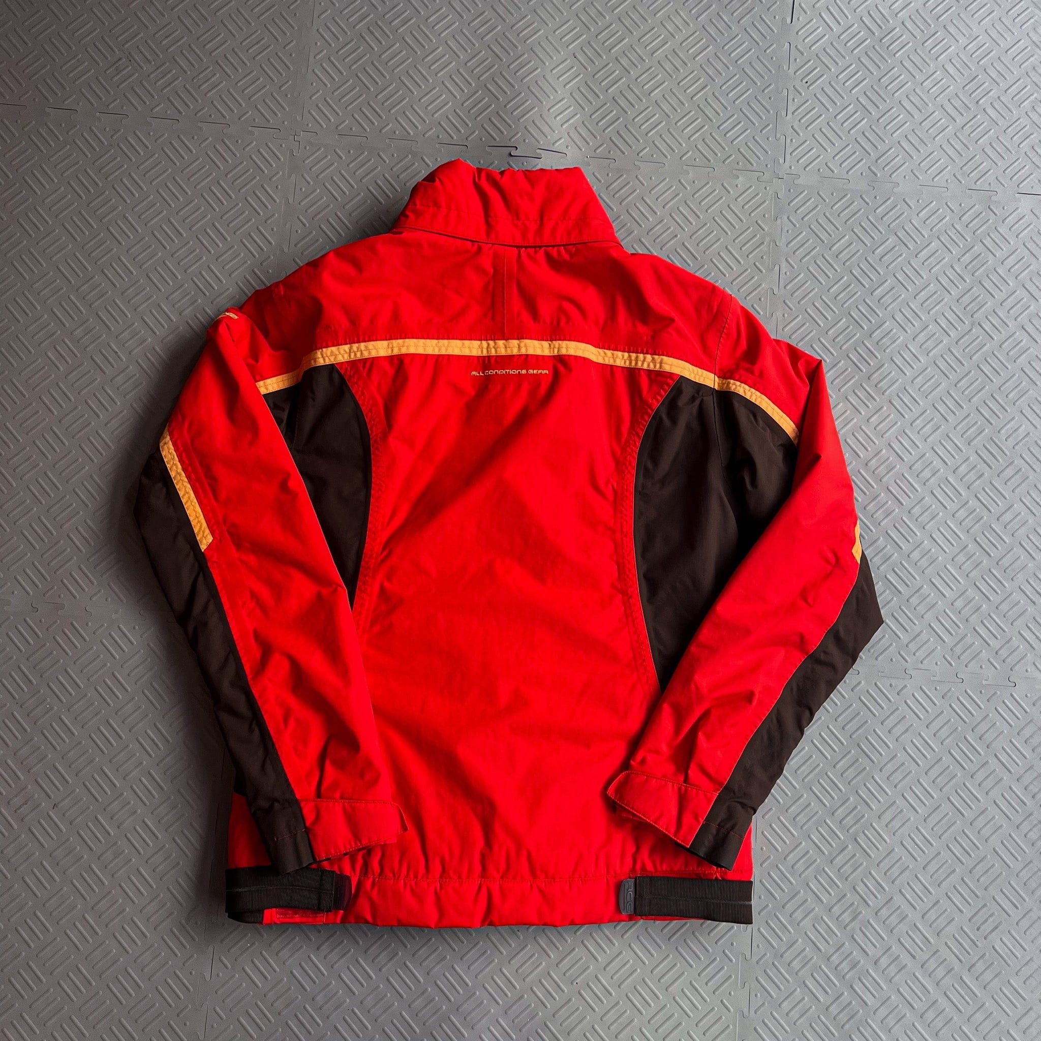 Nike ACG Vintage 2000's Nike ACG Brown Red Jacket (M)