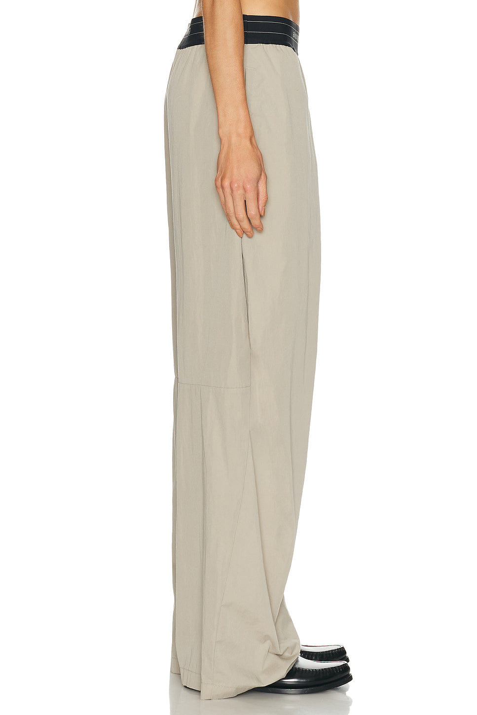 Alexander Wang Mid Rise Pleated Knee Pant