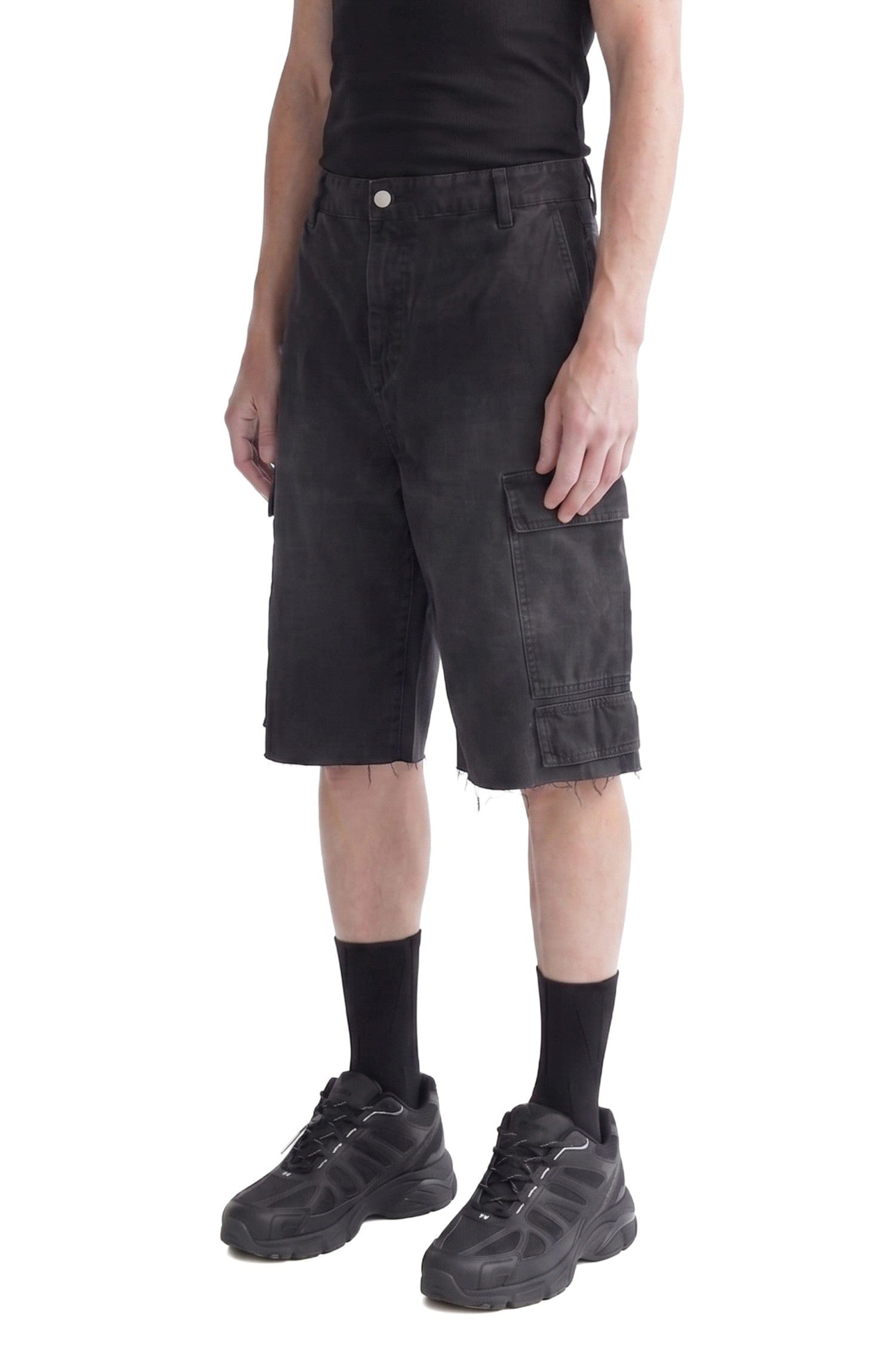 44 LABEL GROUP Raw Cargo DMTH