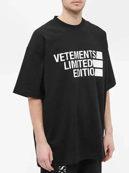 Vetements Big Logo Limited Edition T - Shirt Black/White