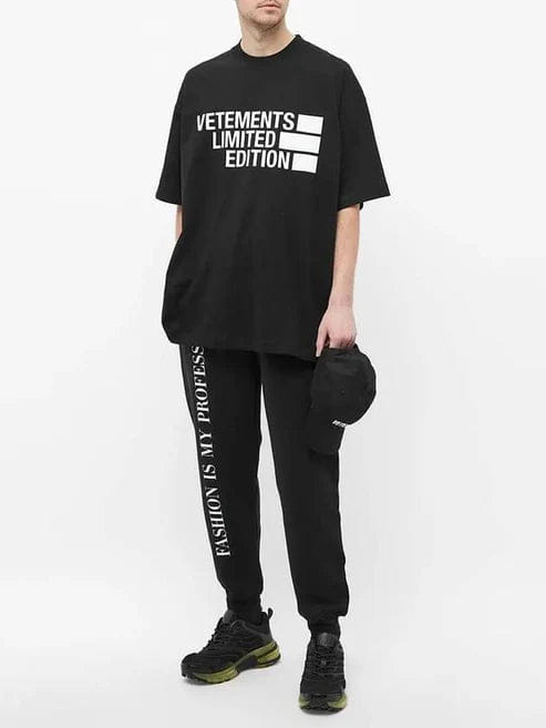 Vetements Big Logo Limited Edition T - Shirt Black/White