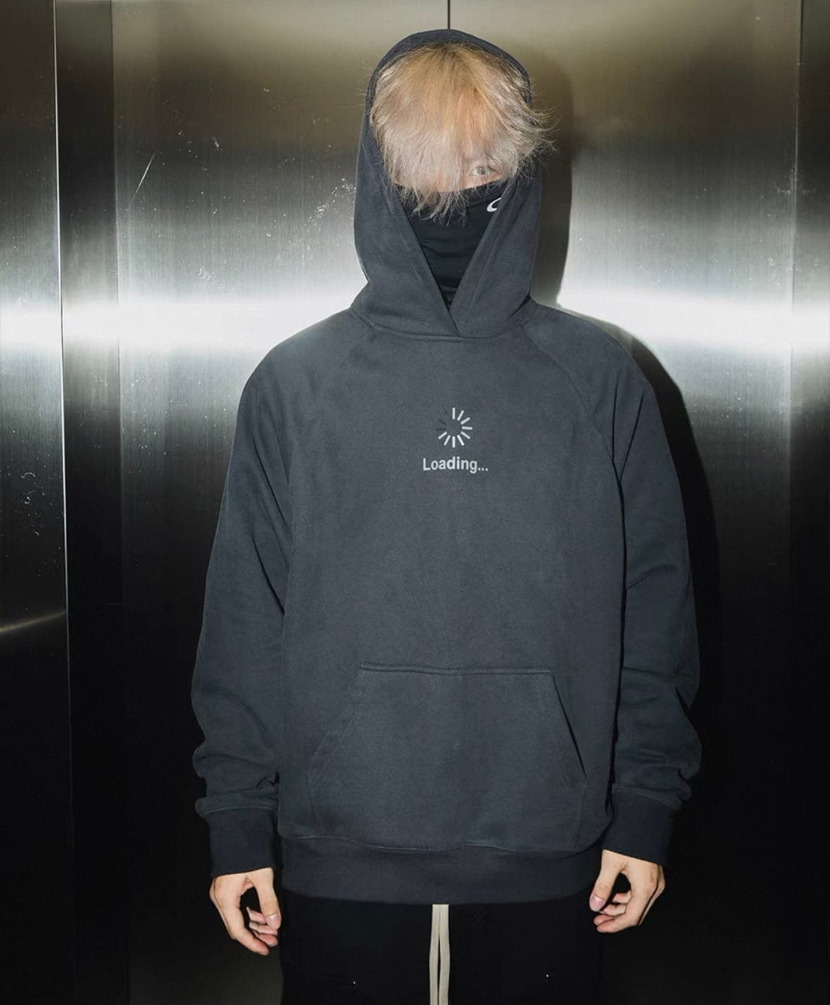 Vulcan Loading Hoodie Washed Black #044