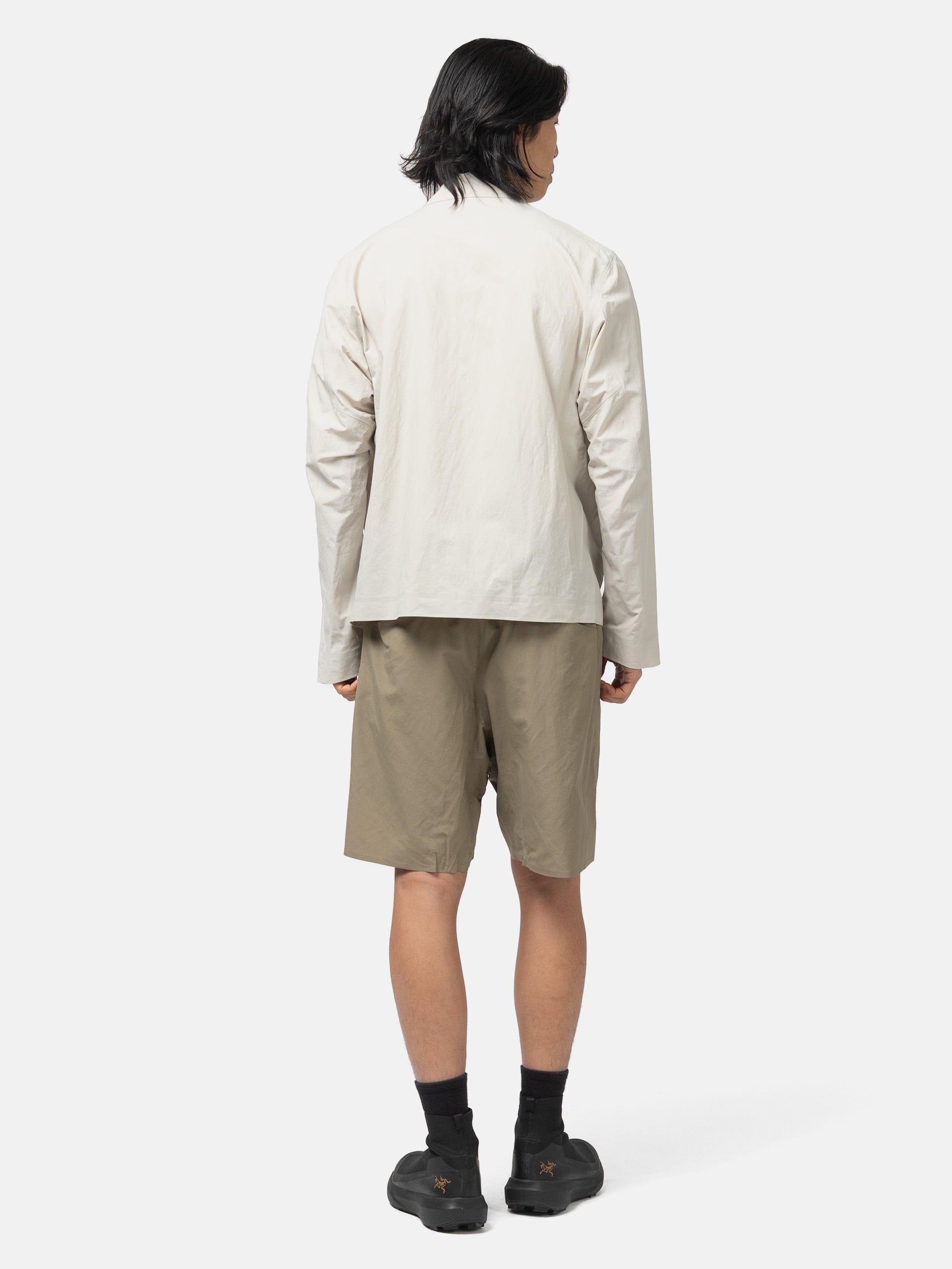 Veilance Spere SL Short M Lt Gnosis