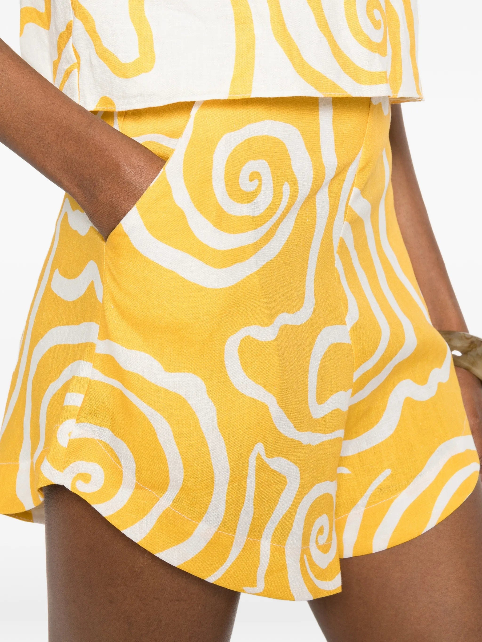 Cala de la Cruz Bahamas abstract - print shorts