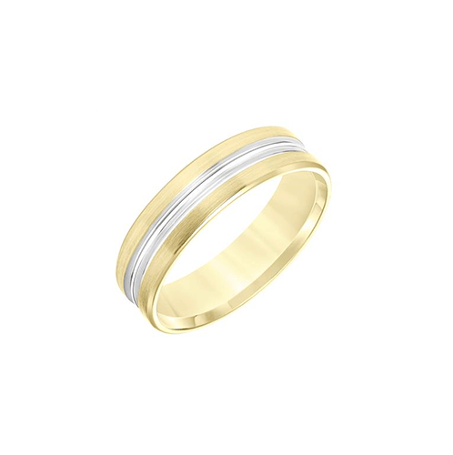 Yellow Fink's 14K Yellow Gold Flat Bevel Edge Engraved Band