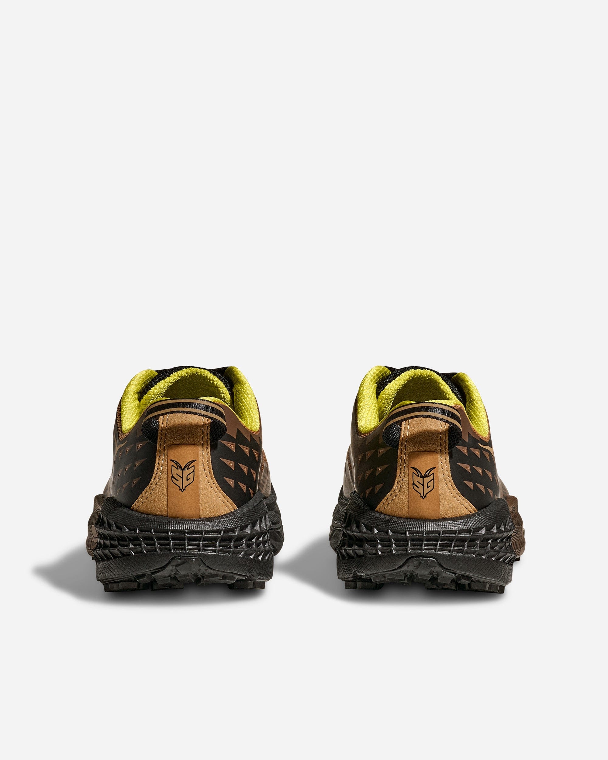 Deckers Benelux B.V. (HOKA) Speedgoat 2