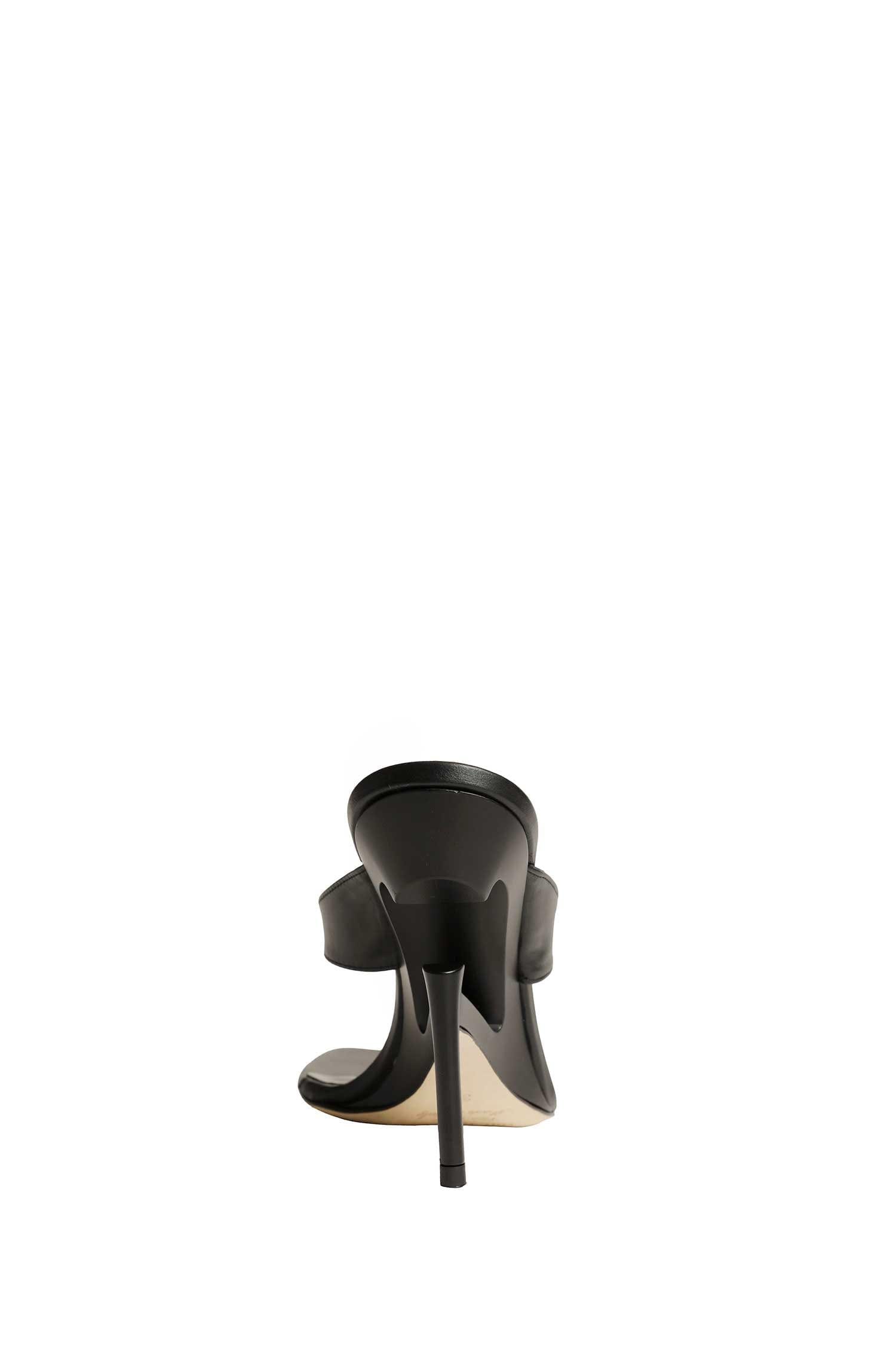 NVL GARDE Broken Heel Thong Sandals