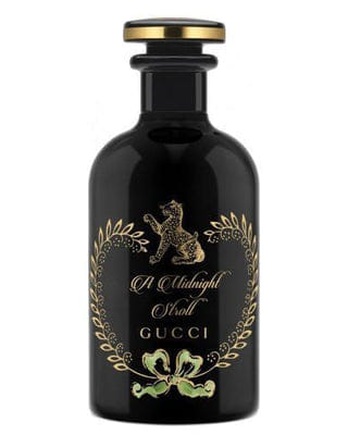 By Gucci A Midnight Stroll