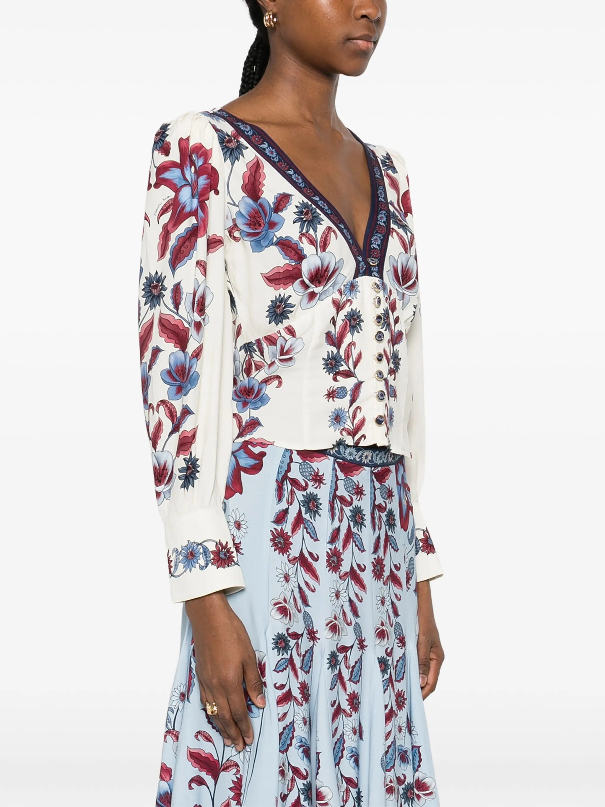 FARM Rio floral - print V - neck blouse