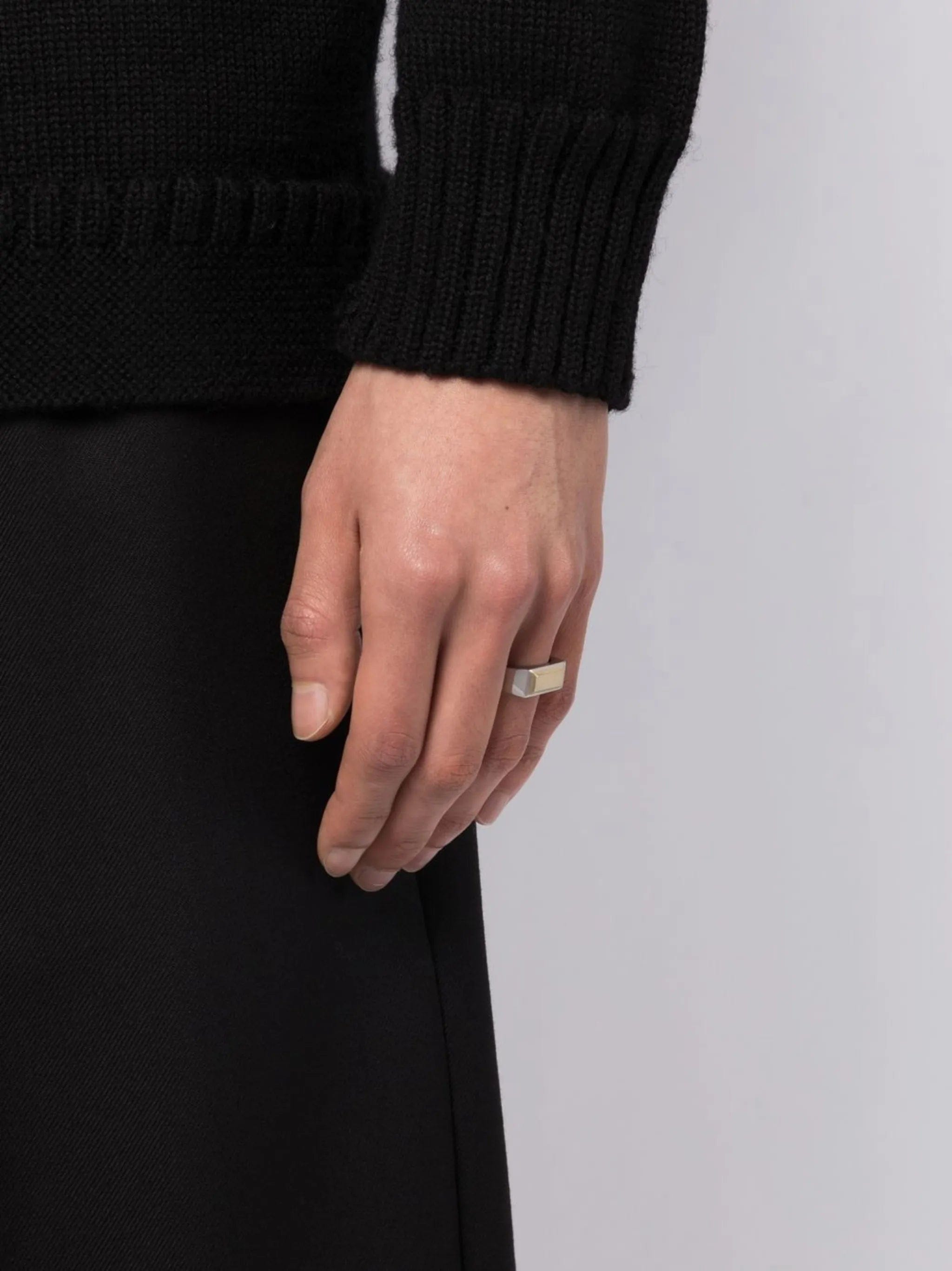 Tom Wood Peaky rectangle band ring