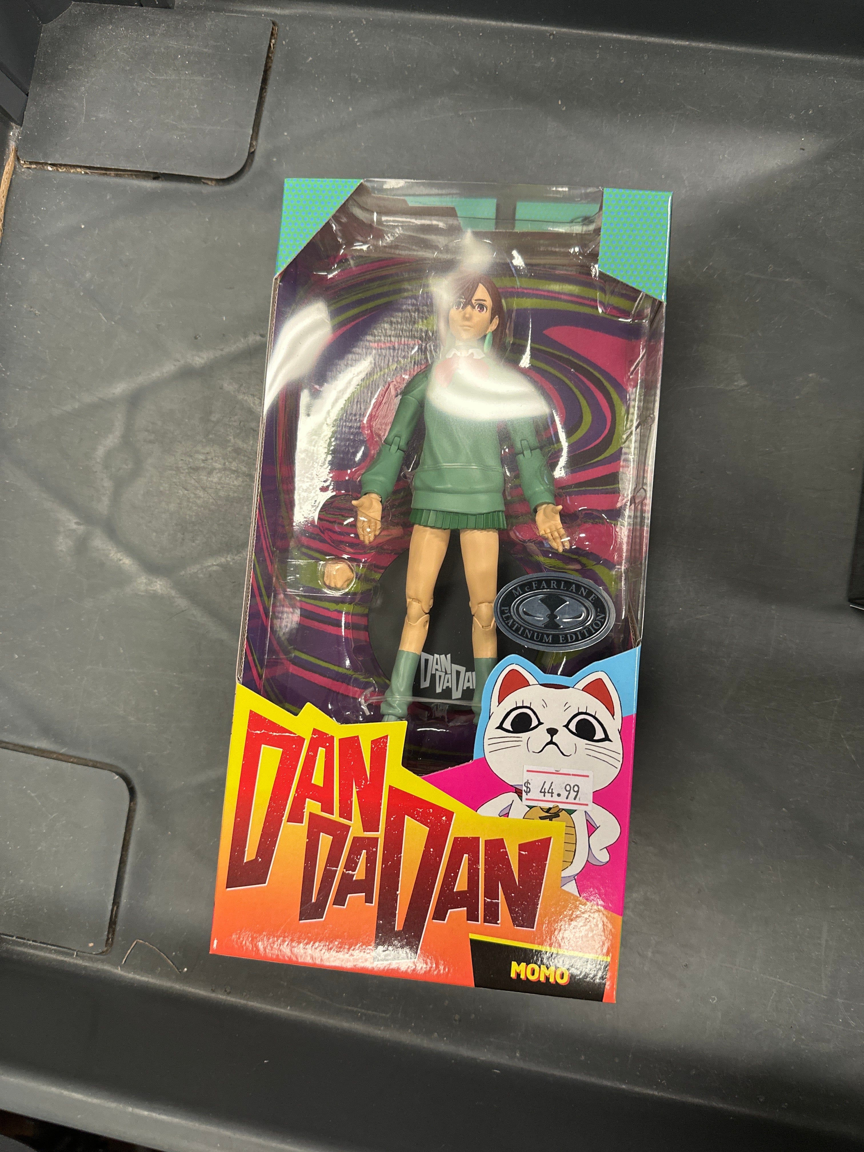 Mcfarlane Toys Dandadan Momo Ayase PLATINUM EDITION Action Figure