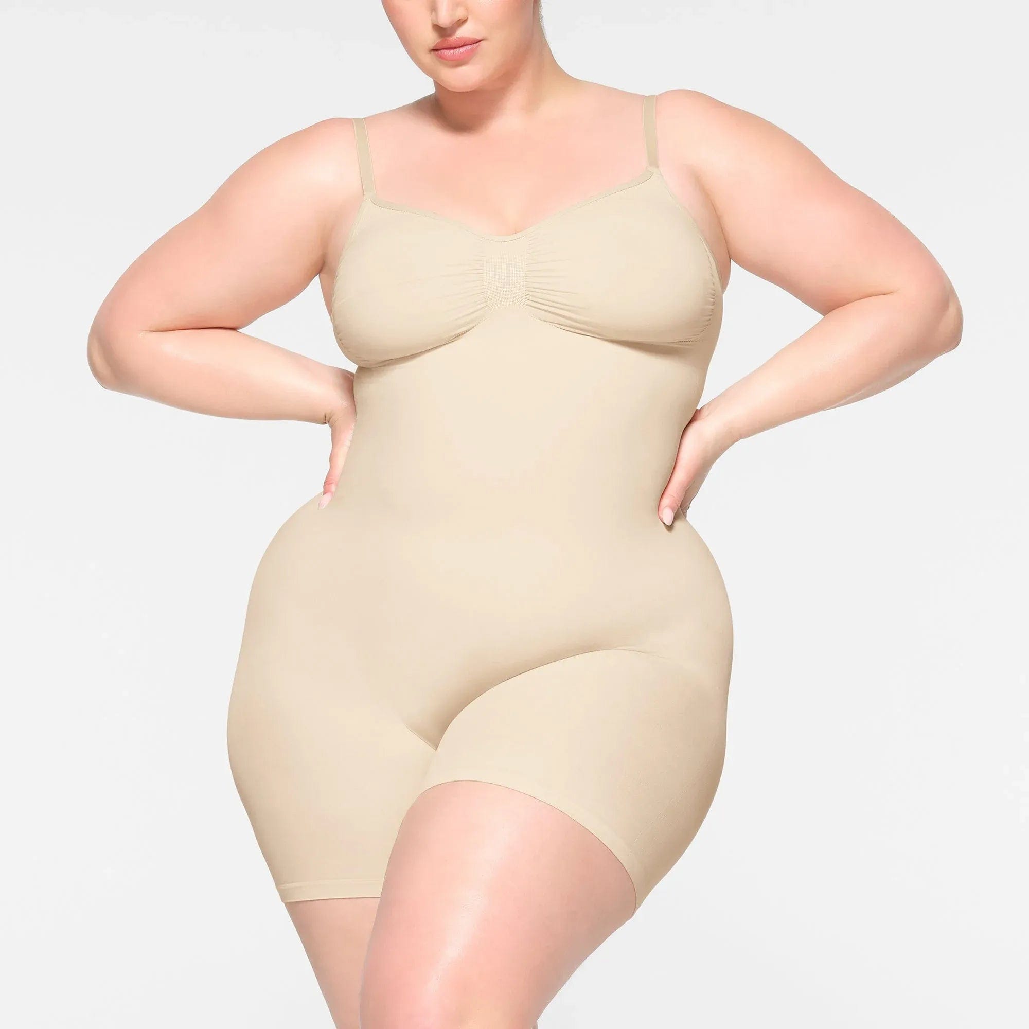 SEAMLESS SCULPT Skims Seamless Sculpt Mid Thigh Bodysuit Sand