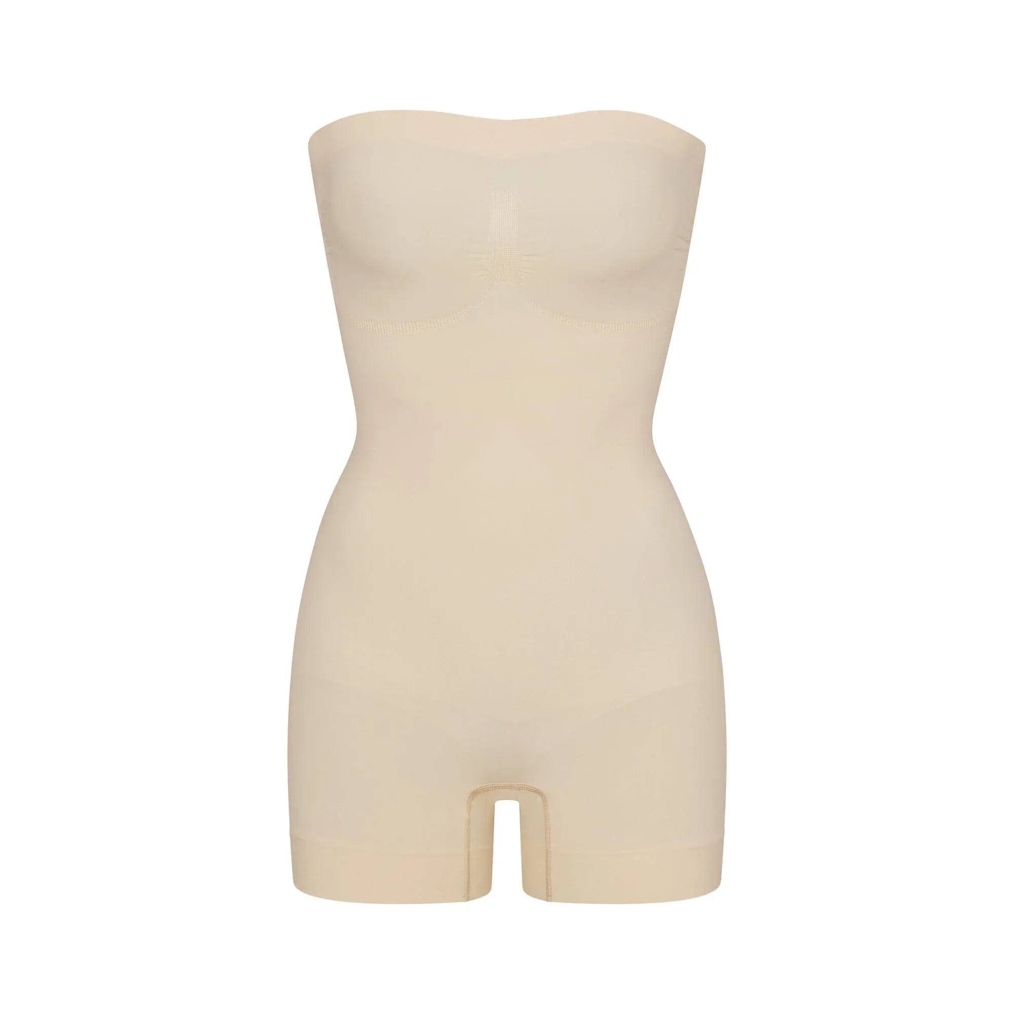 SEAMLESS SCULPT Skims Seamless Sculpt Strapless Shortie Bodysuit Sand