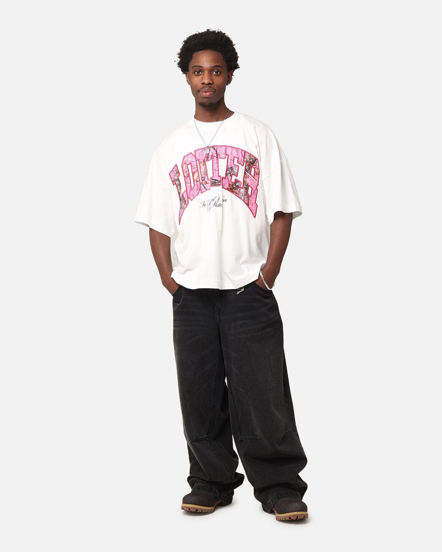 Loiter Hunter T - Shirt Off White