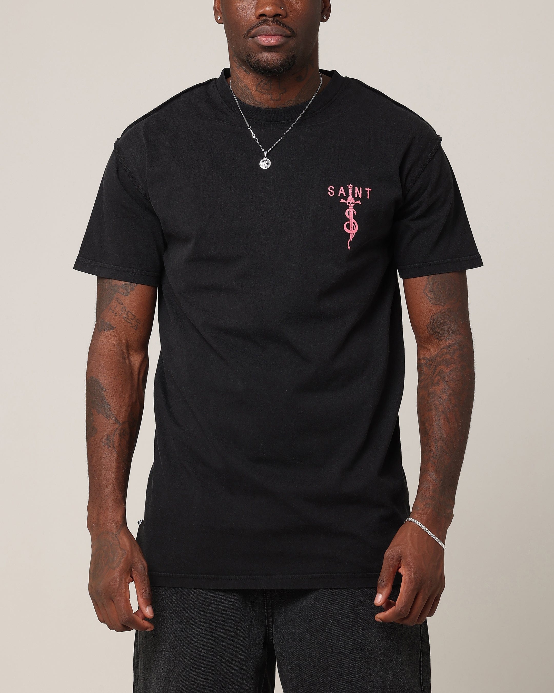 Saint Morta Daggers Lafayette T - Shirt Vintage Black/Pink