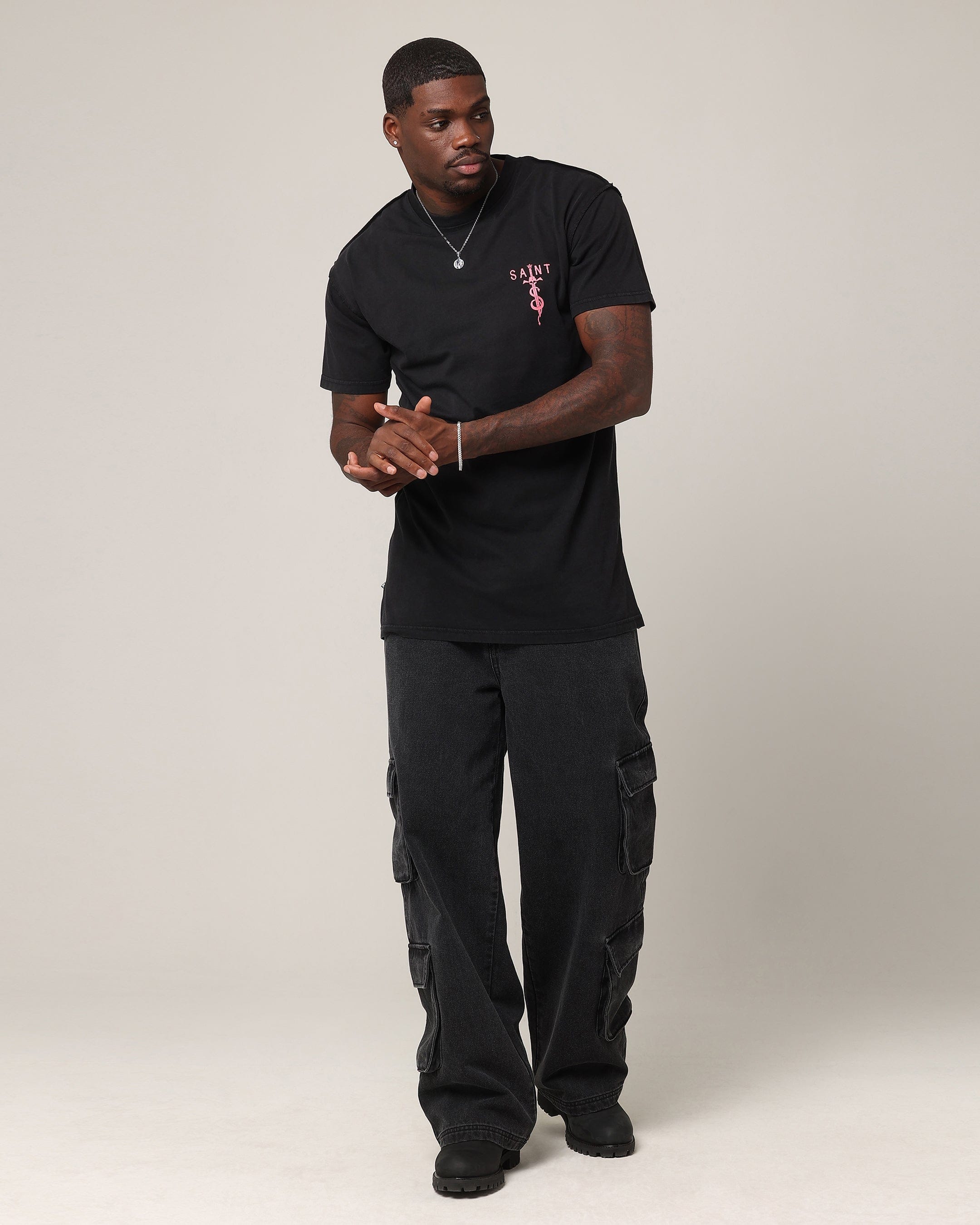 Saint Morta Daggers Lafayette T - Shirt Vintage Black/Pink