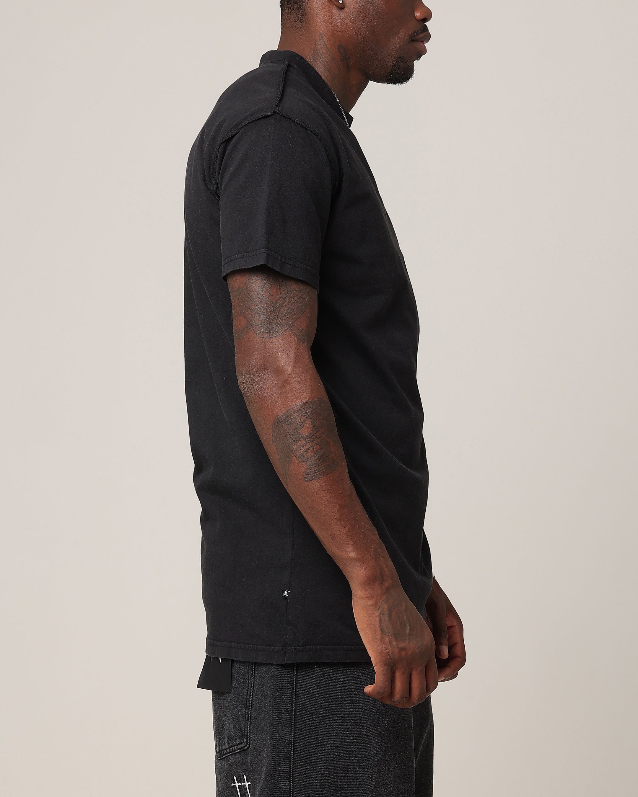 Saint Morta Daggers Lafayette T - Shirt Vintage Black/Pink