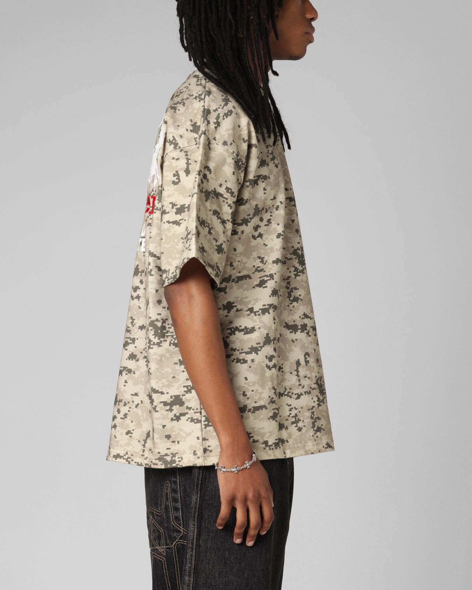 Loiter Bullrush Premium T - Shirt Digi Camo
