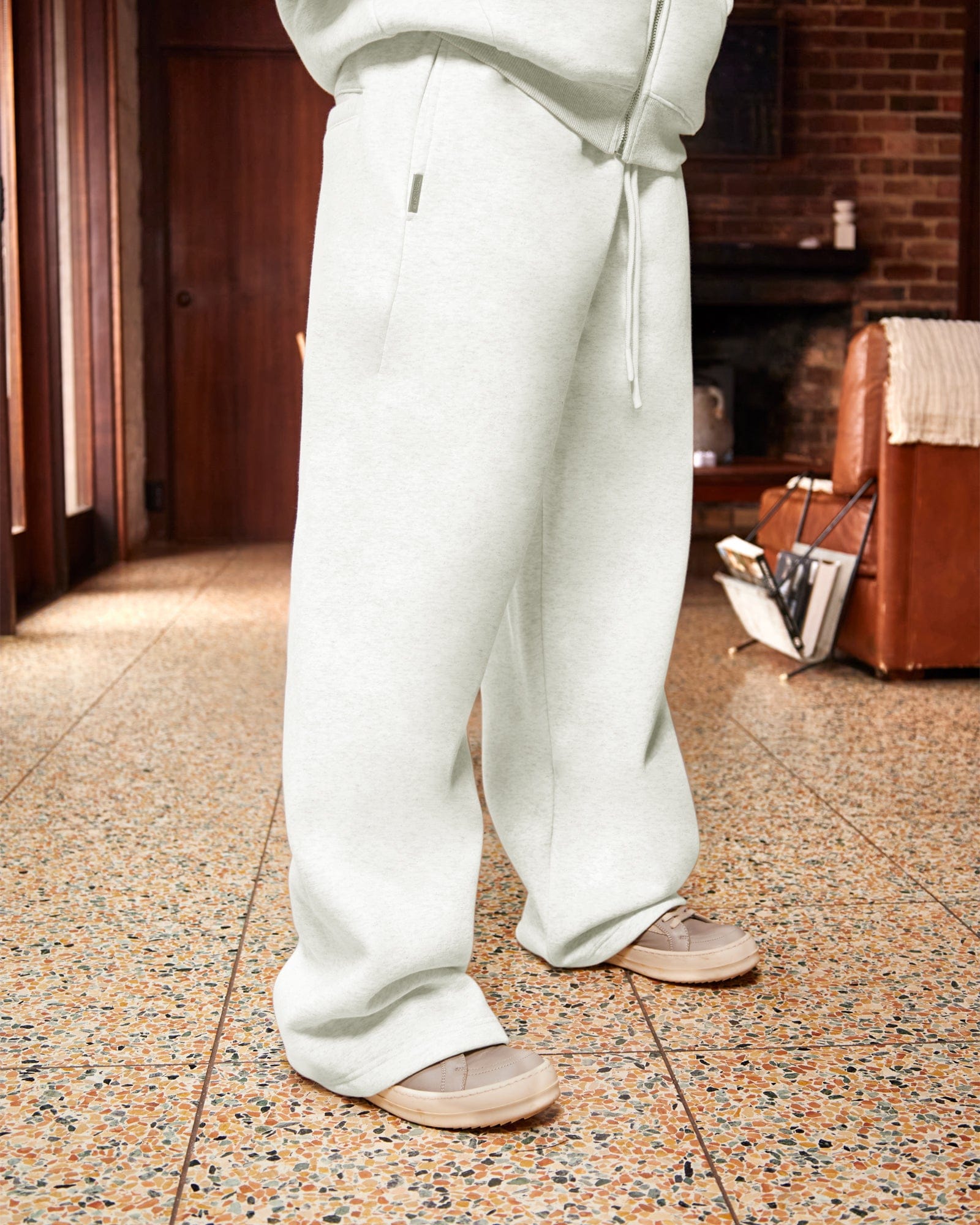 Realism SSS REALISM CORE BASICS SWEATPANTS OATMEAL