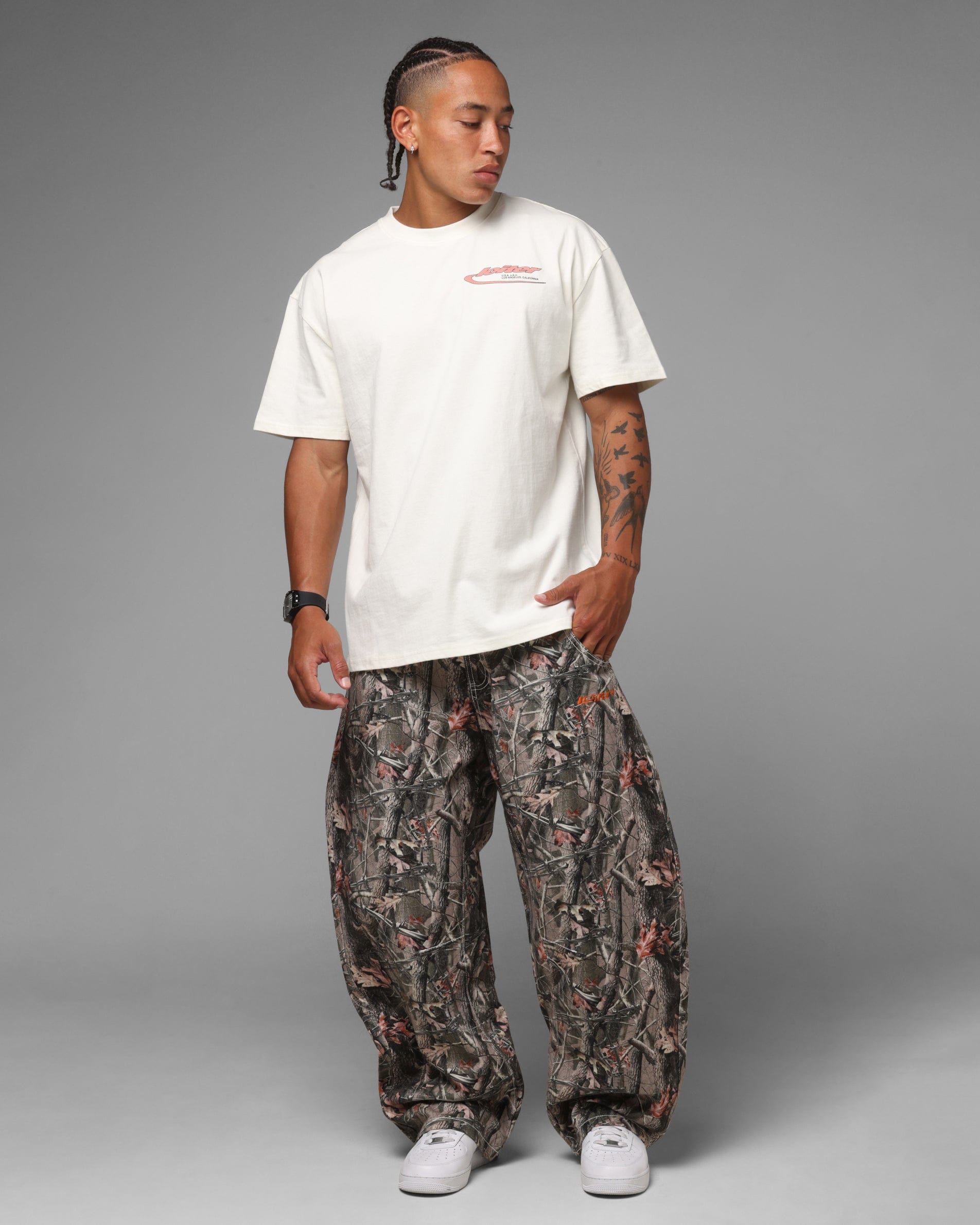 Loiter Stormbred T - Shirt Off White
