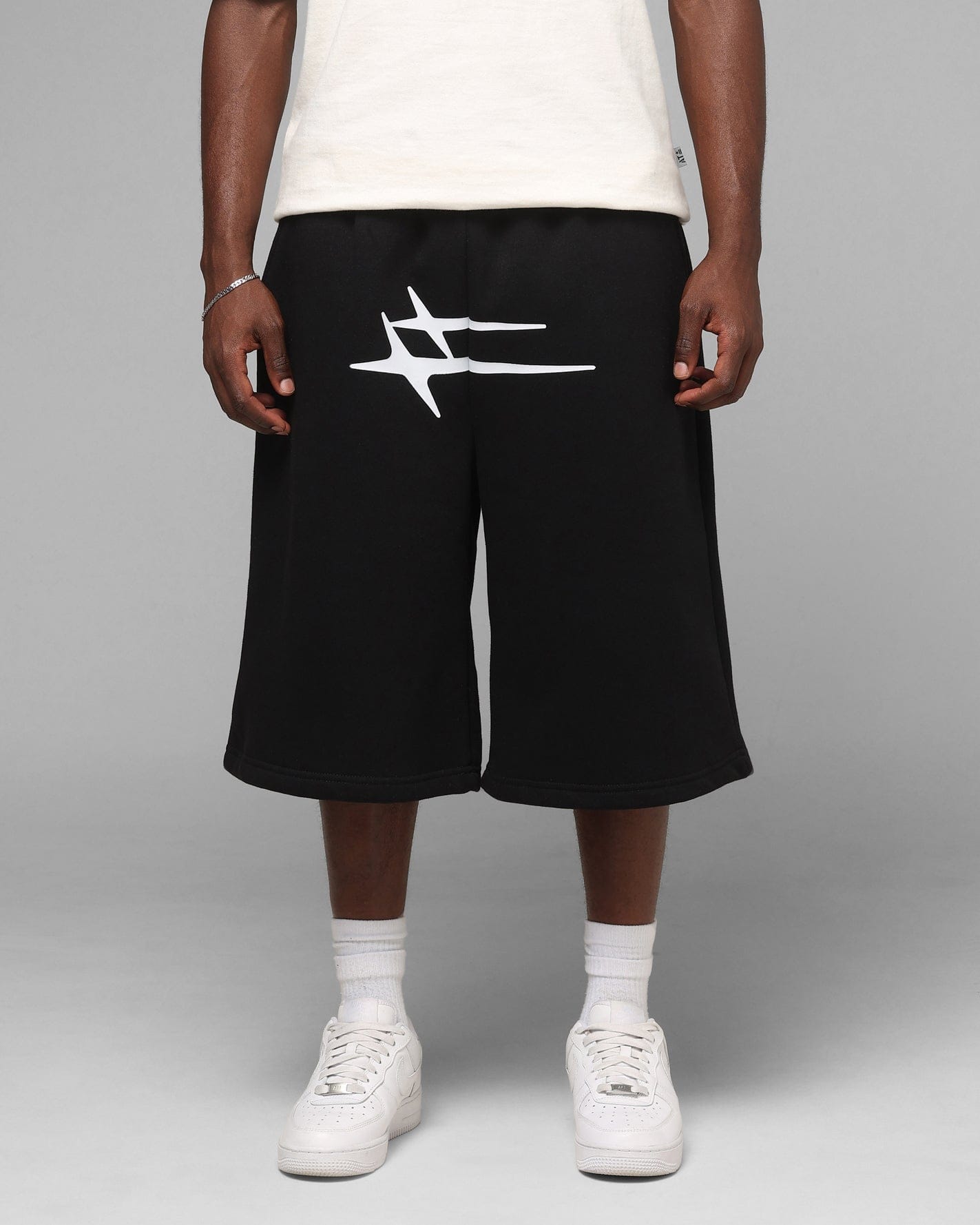 Loiter Hybrid Premium Shorts Black