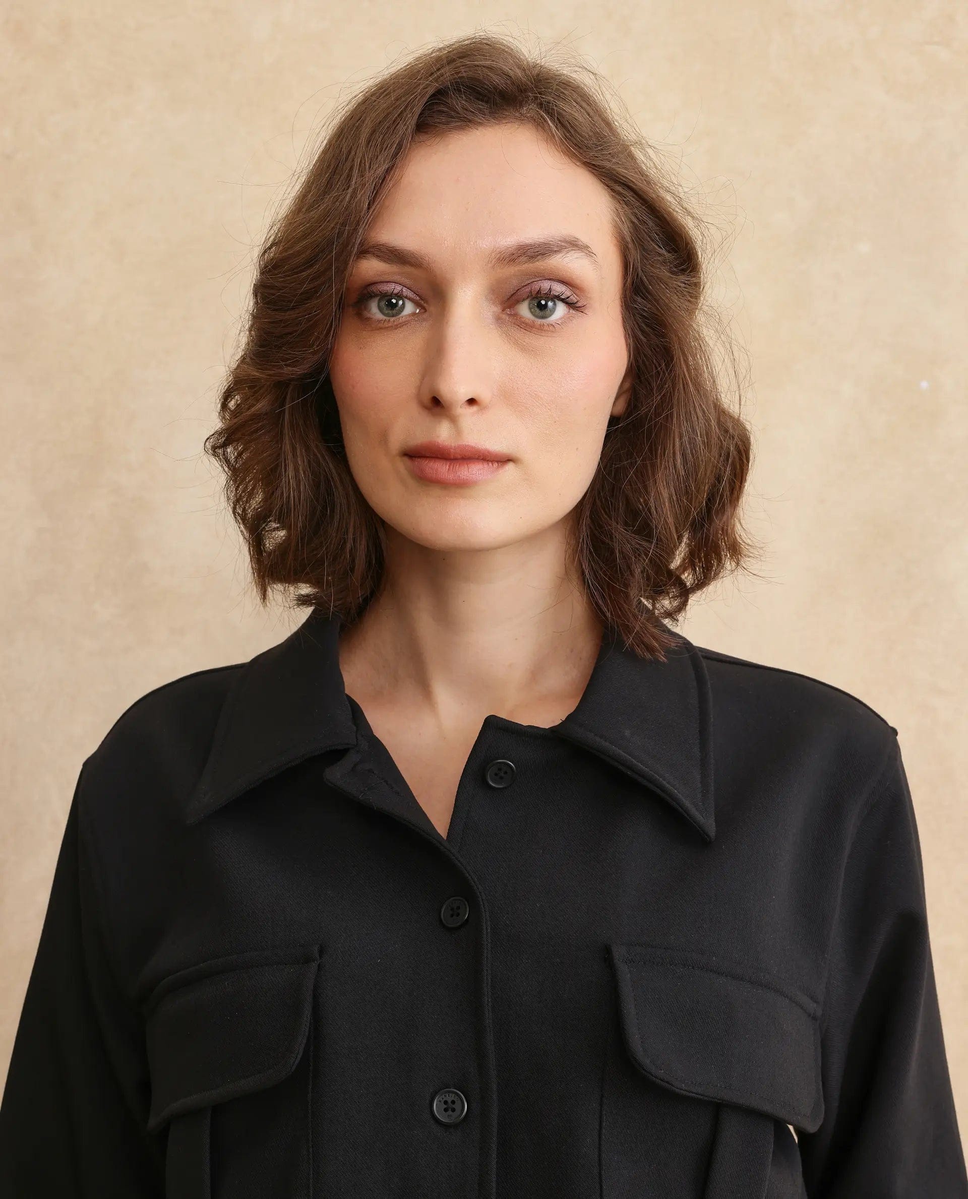 Rareism Women's Hobart Black Drop Collar Plain Cuffed Sleeve Crop Regular Fit Jacket