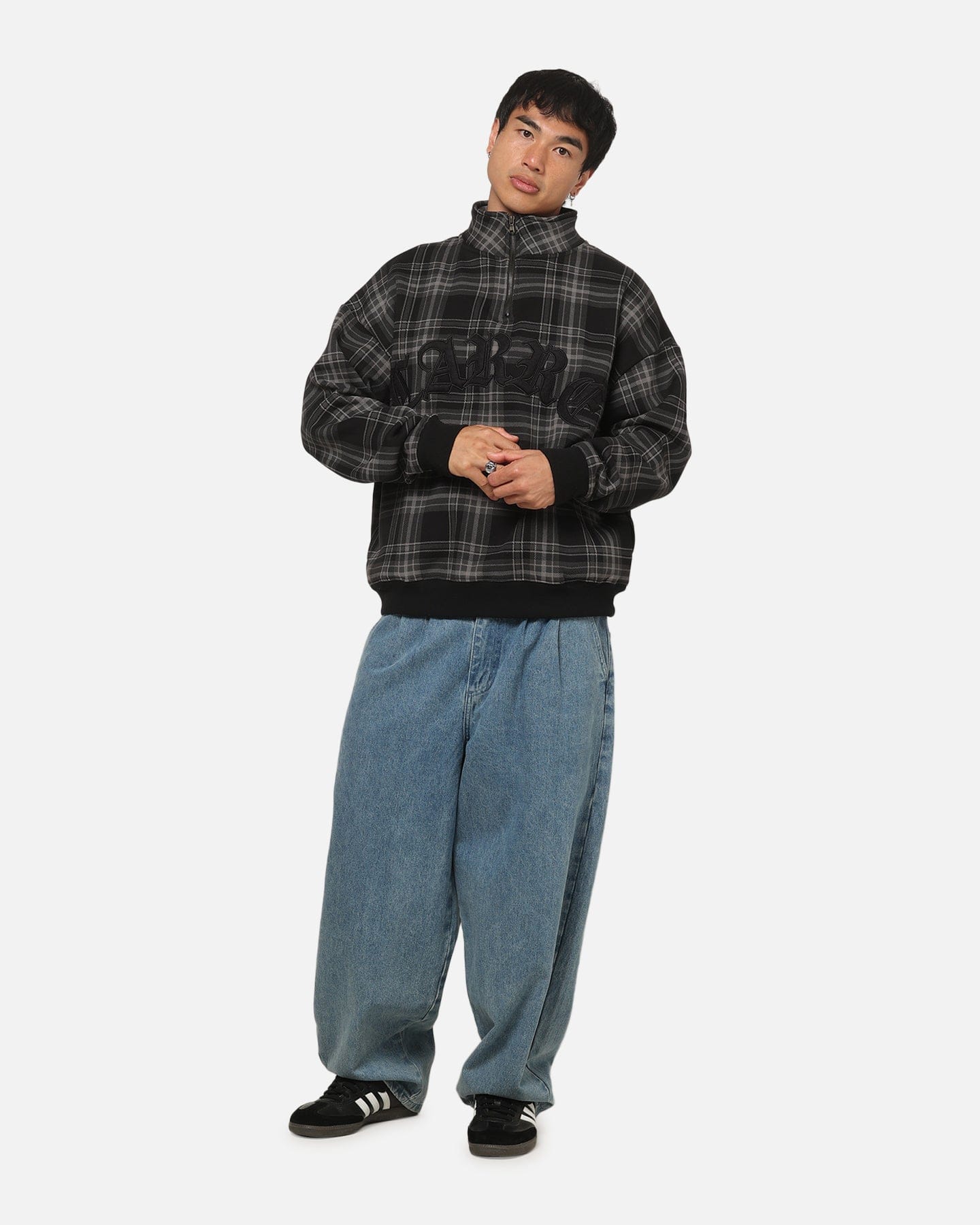 Carre Gridlock 1/4 Zip Crewneck Black Plaid