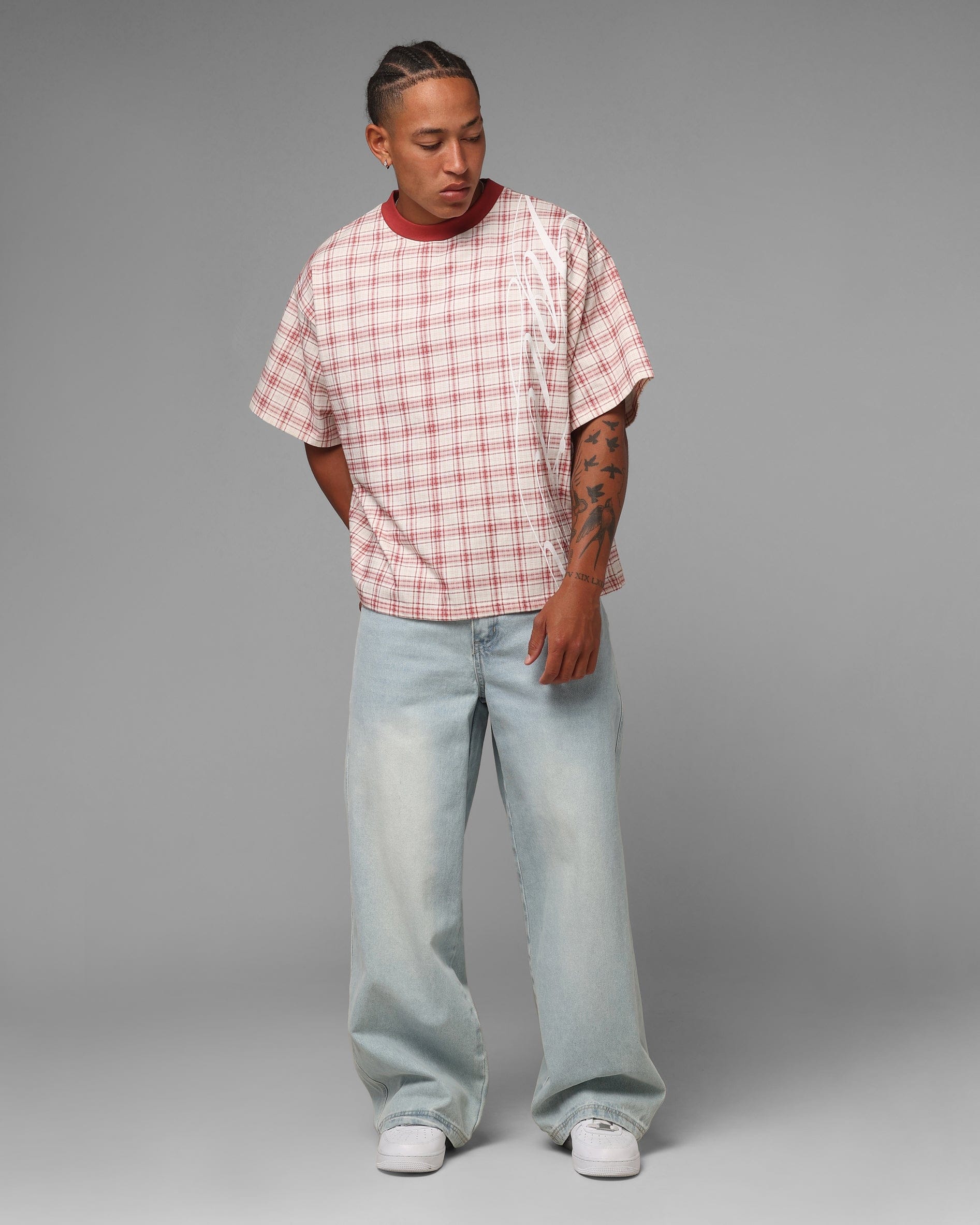 Loiter Script T - Shirt Pink Check