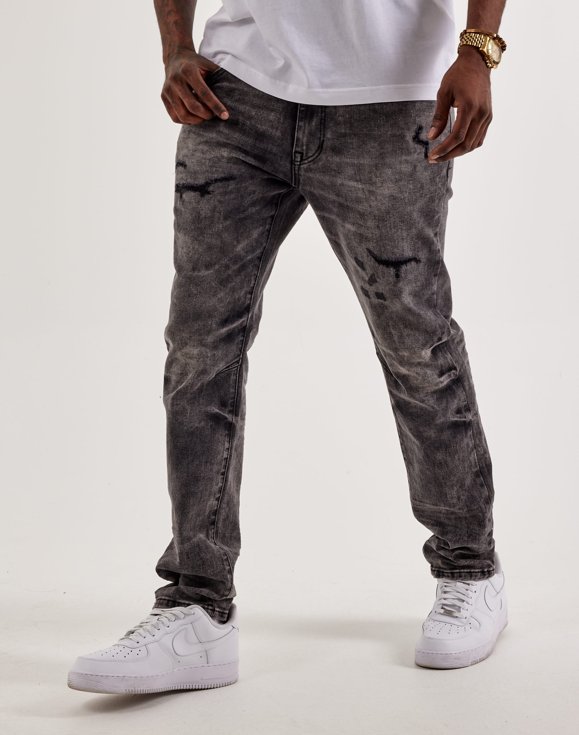 Smoke Rise Distressed Knee Burst Slim Denim Jeans