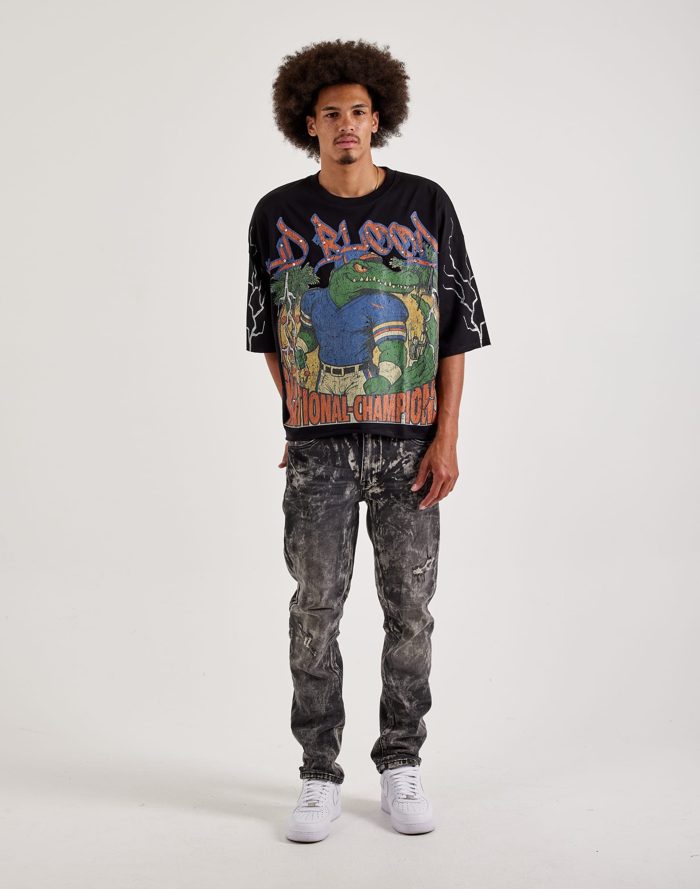 Smoke Rise Distressed Slim Denim Jeans