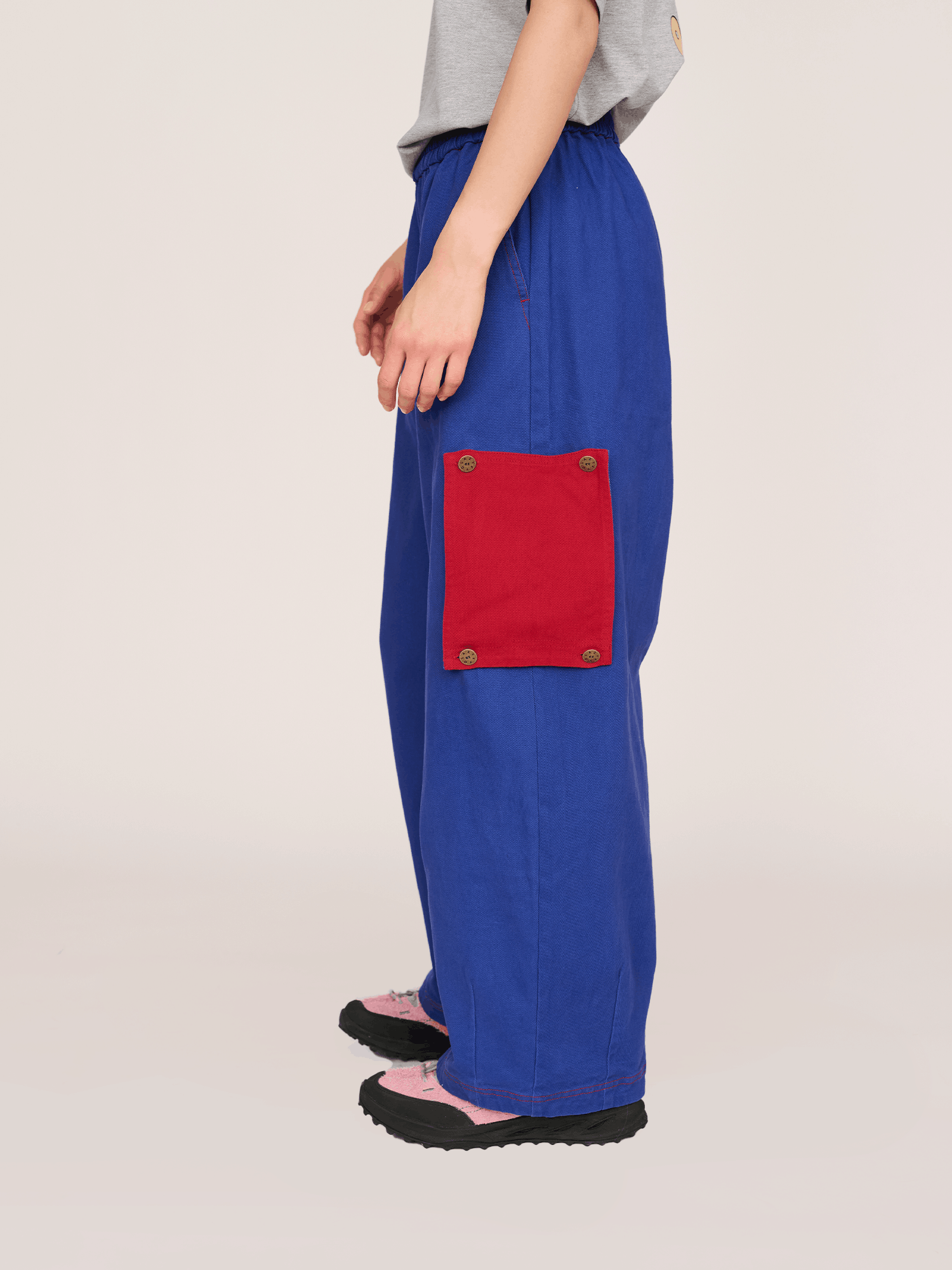 UTILITY Bev Utility Barrel Trousers - Shipping From 04/08