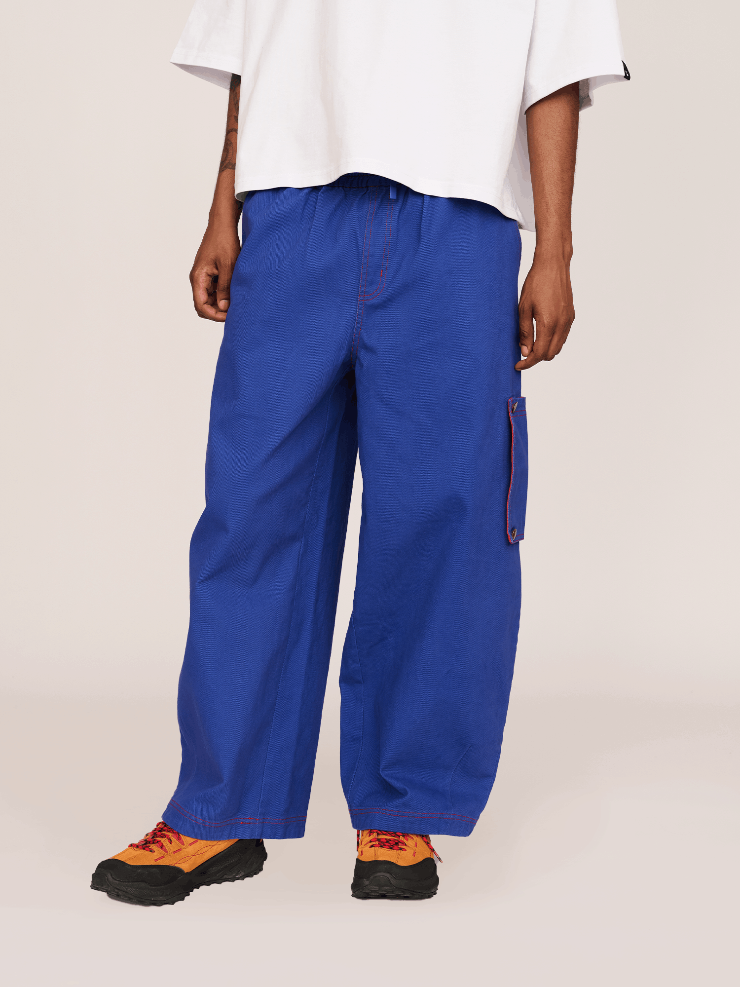 UTILITY Bev Utility Barrel Trousers - Shipping From 04/08