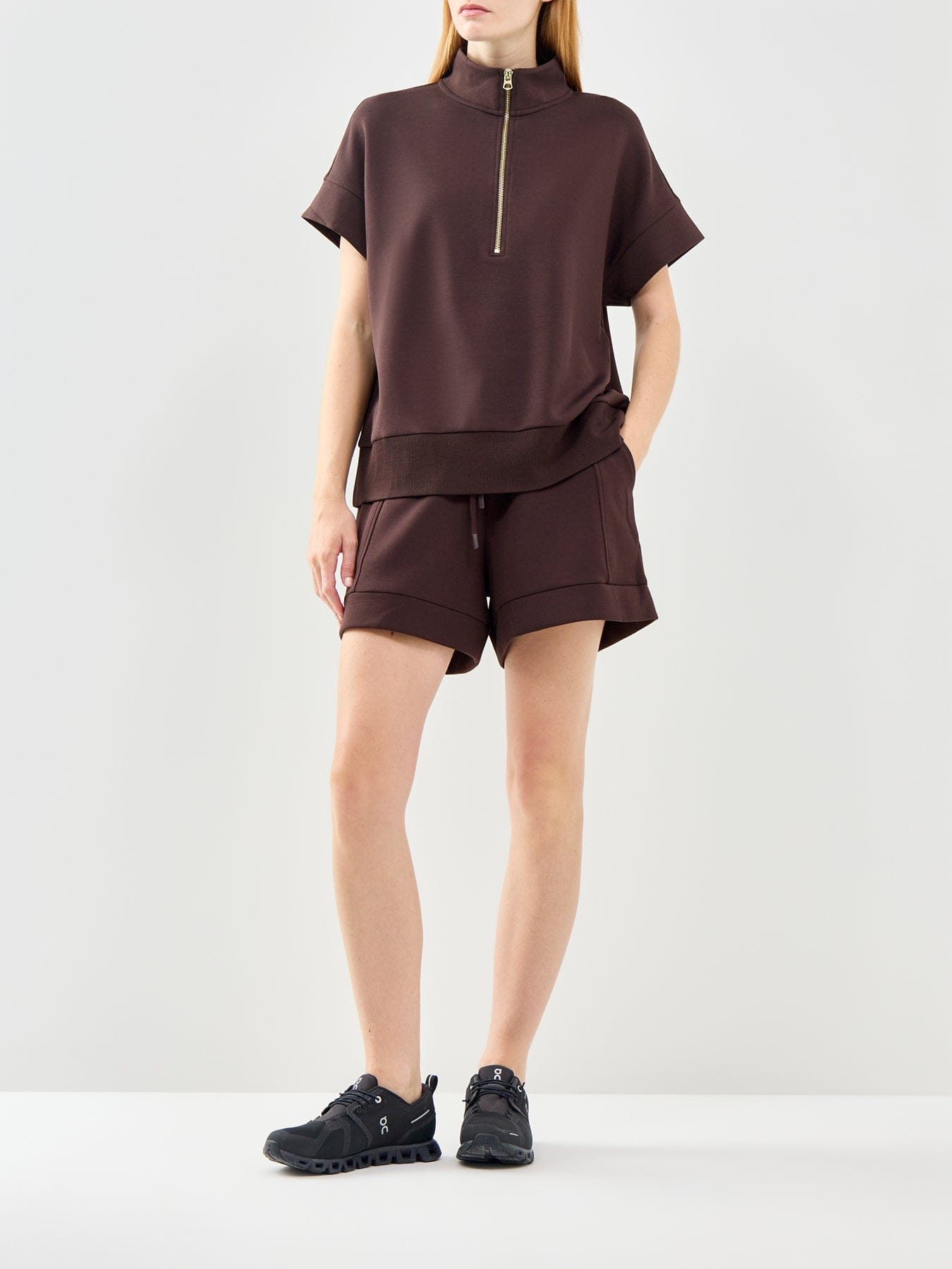 Varley Ritchie Short Sleeve Sweatshirt Brown