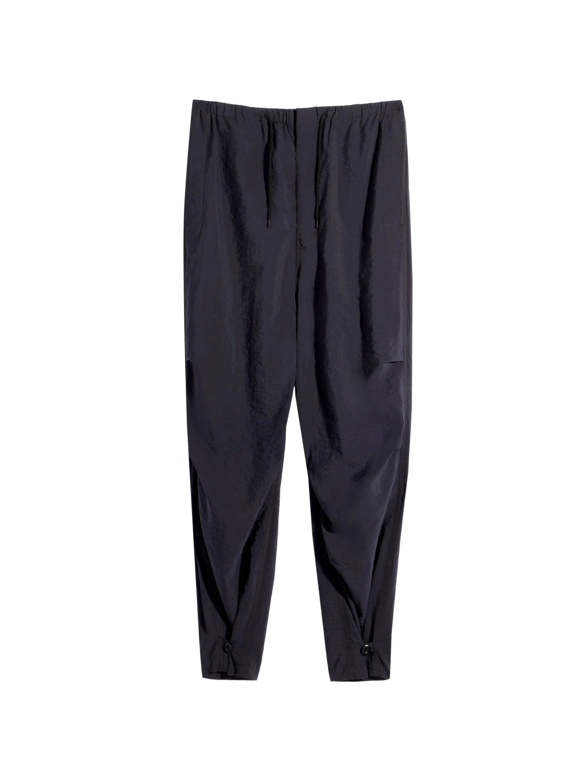 Lemaire parachute pants in washed technical cotton
